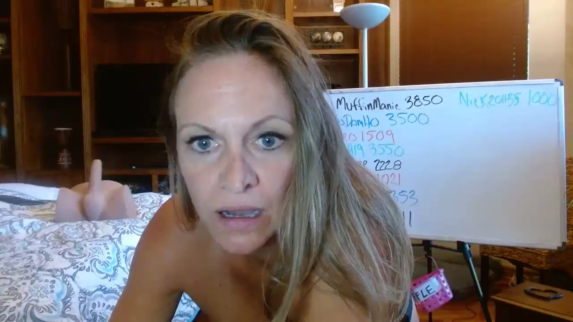 Gallery image thumbnail from Autumn_Blonde's myfreecams stream on, 10/29/2025, 14:09 image 17 of 20