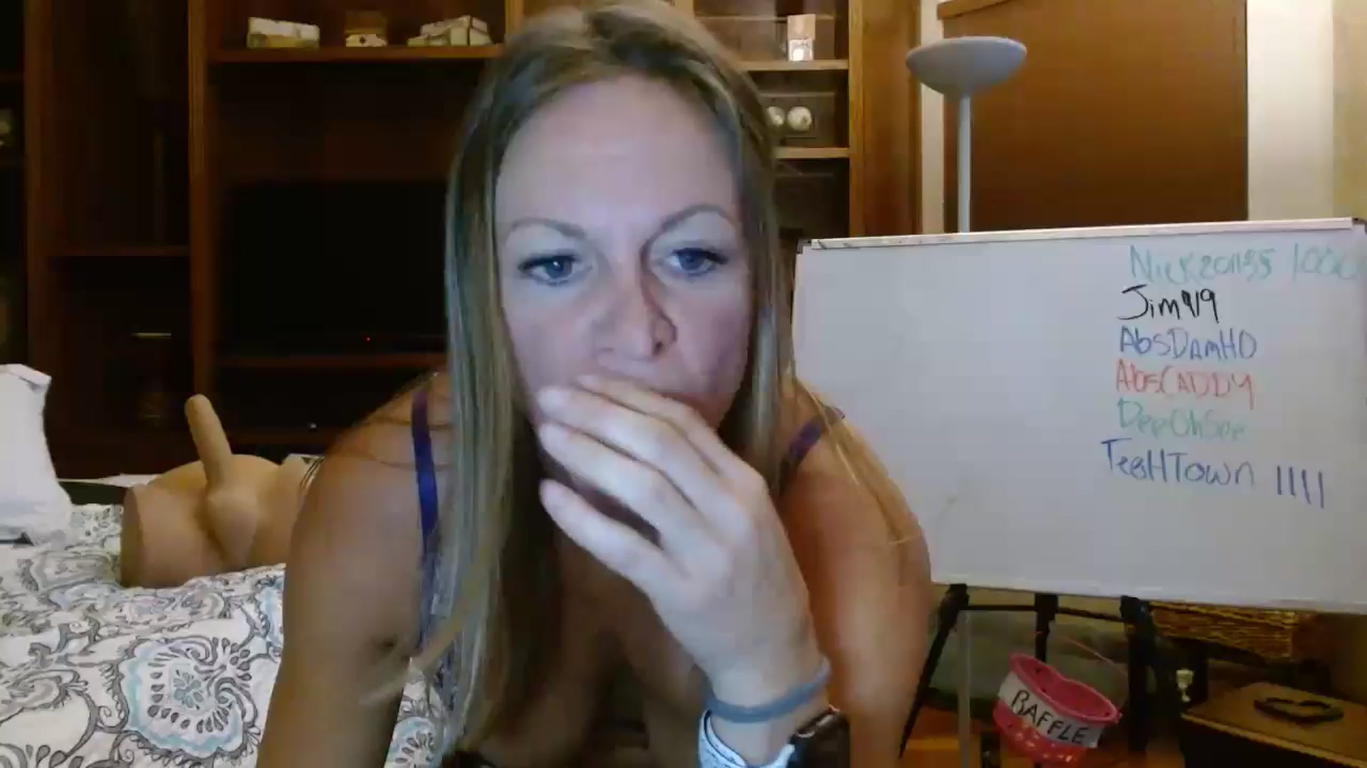 Gallery image thumbnail from Autumn_Blonde's myfreecams stream on, 11/03/2025, 13:08 image 1 of 20