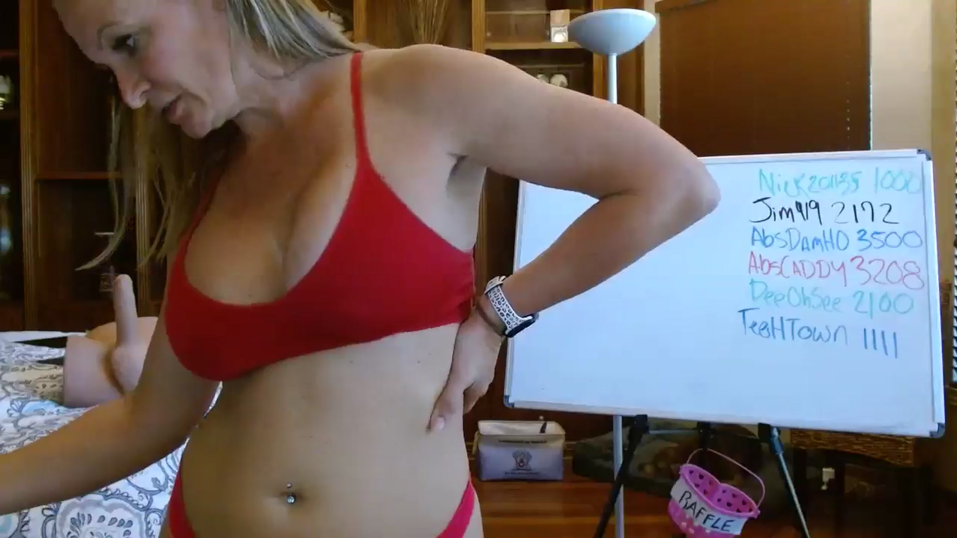 Gallery image thumbnail from Autumn_Blonde's myfreecams stream on, 11/05/2025, 16:13 image 13 of 20