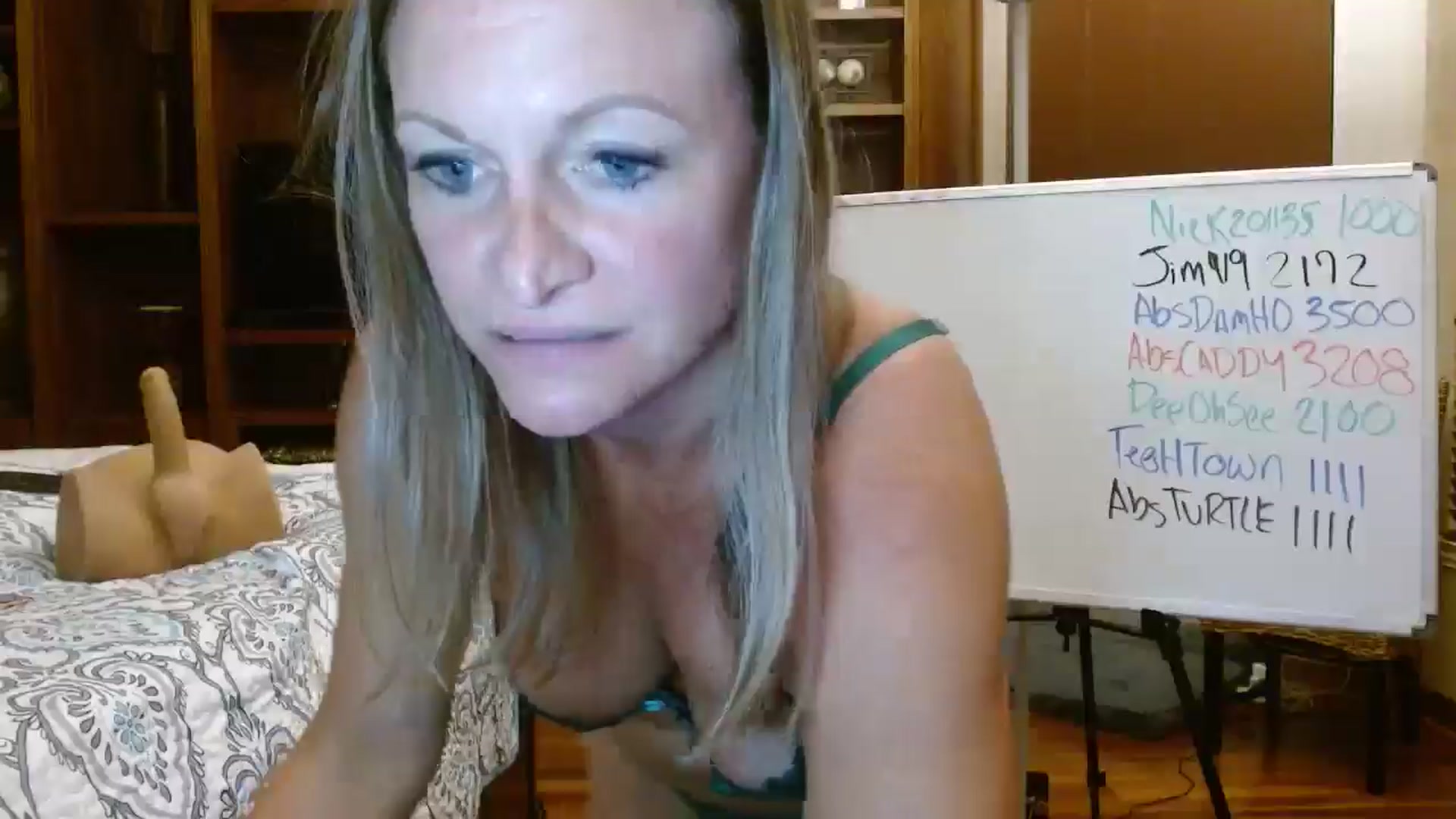 Gallery image thumbnail from Autumn_Blonde's myfreecams stream on, 11/07/2025, 12:06 image 8 of 20