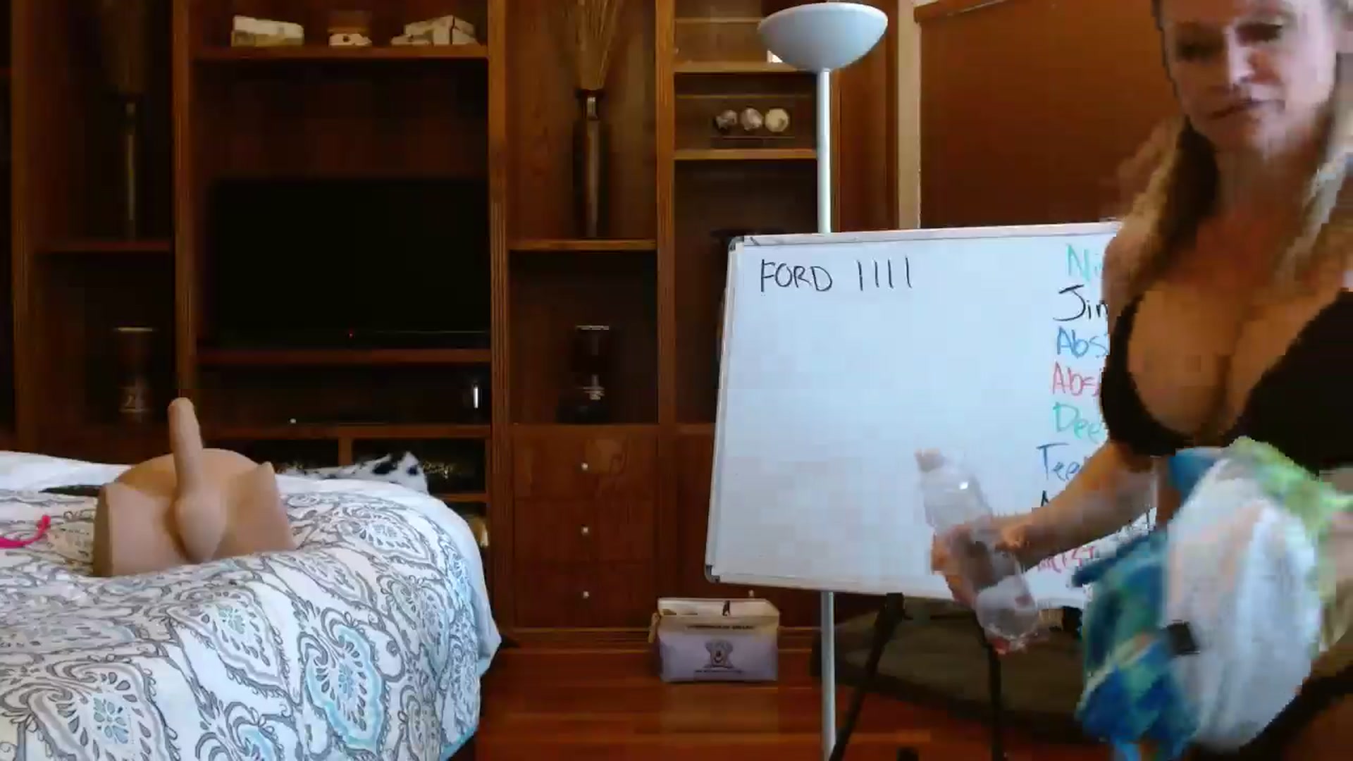 Gallery image thumbnail from Autumn_Blonde's myfreecams stream on, 11/19/2025, 15:35 image 8 of 20