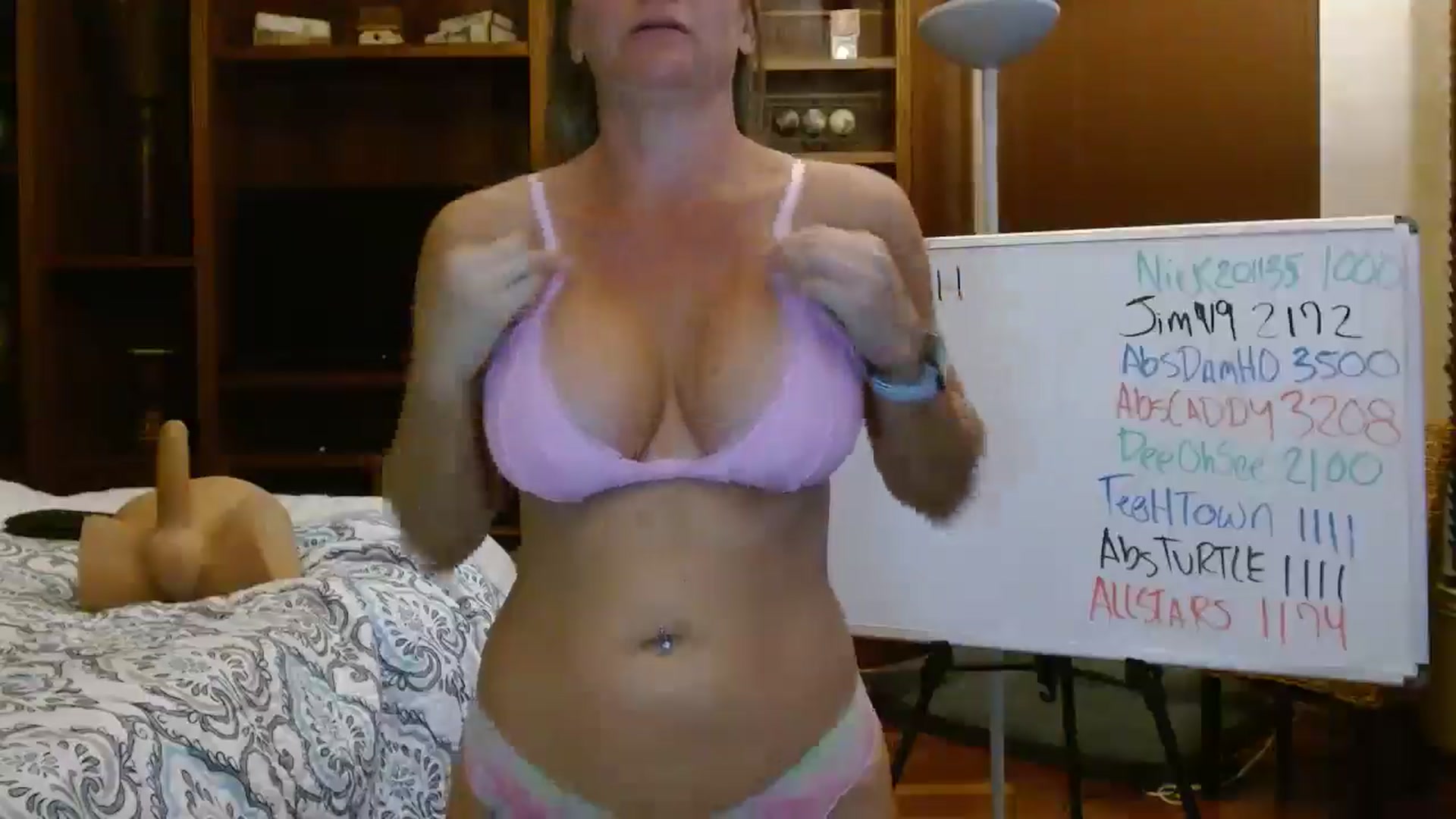 Gallery image thumbnail from Autumn_Blonde's myfreecams stream on, 11/21/2025, 13:55 image 5 of 20