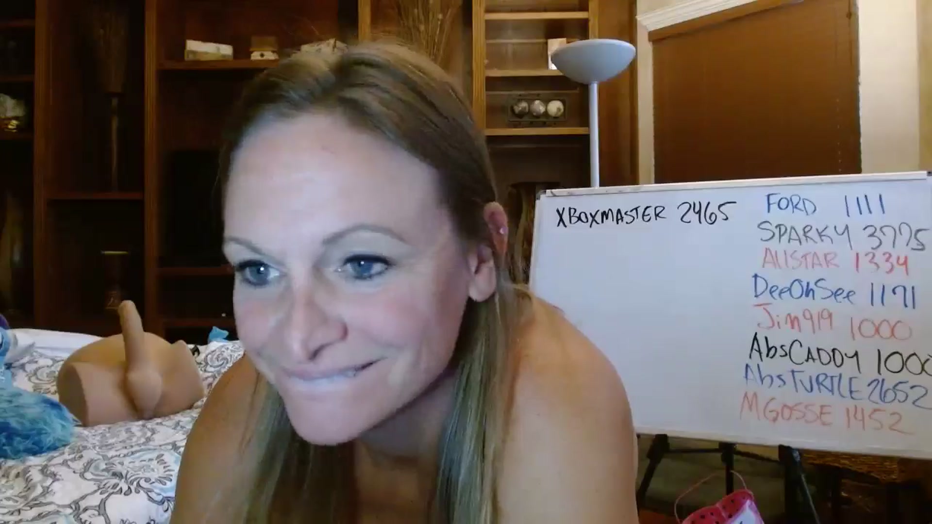 Gallery image thumbnail from Autumn_Blonde's myfreecams stream on, 12/12/2025, 16:02 image 4 of 20
