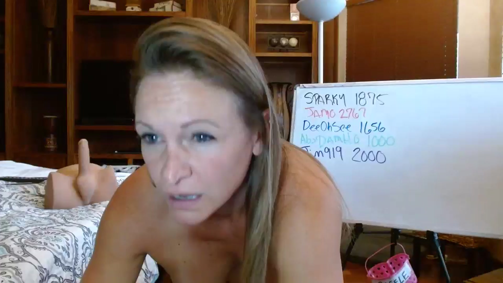 Gallery image thumbnail from Autumn_Blonde's myfreecams stream on, 03/05/2026, 15:45 image 15 of 20