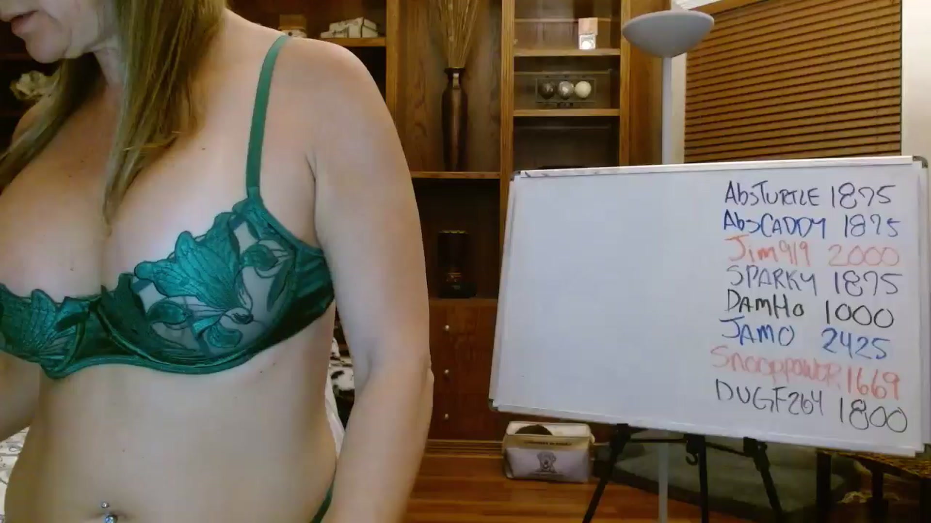 Gallery image thumbnail from Autumn_Blonde's myfreecams stream on, 04/27/2026, 12:03 image 16 of 20