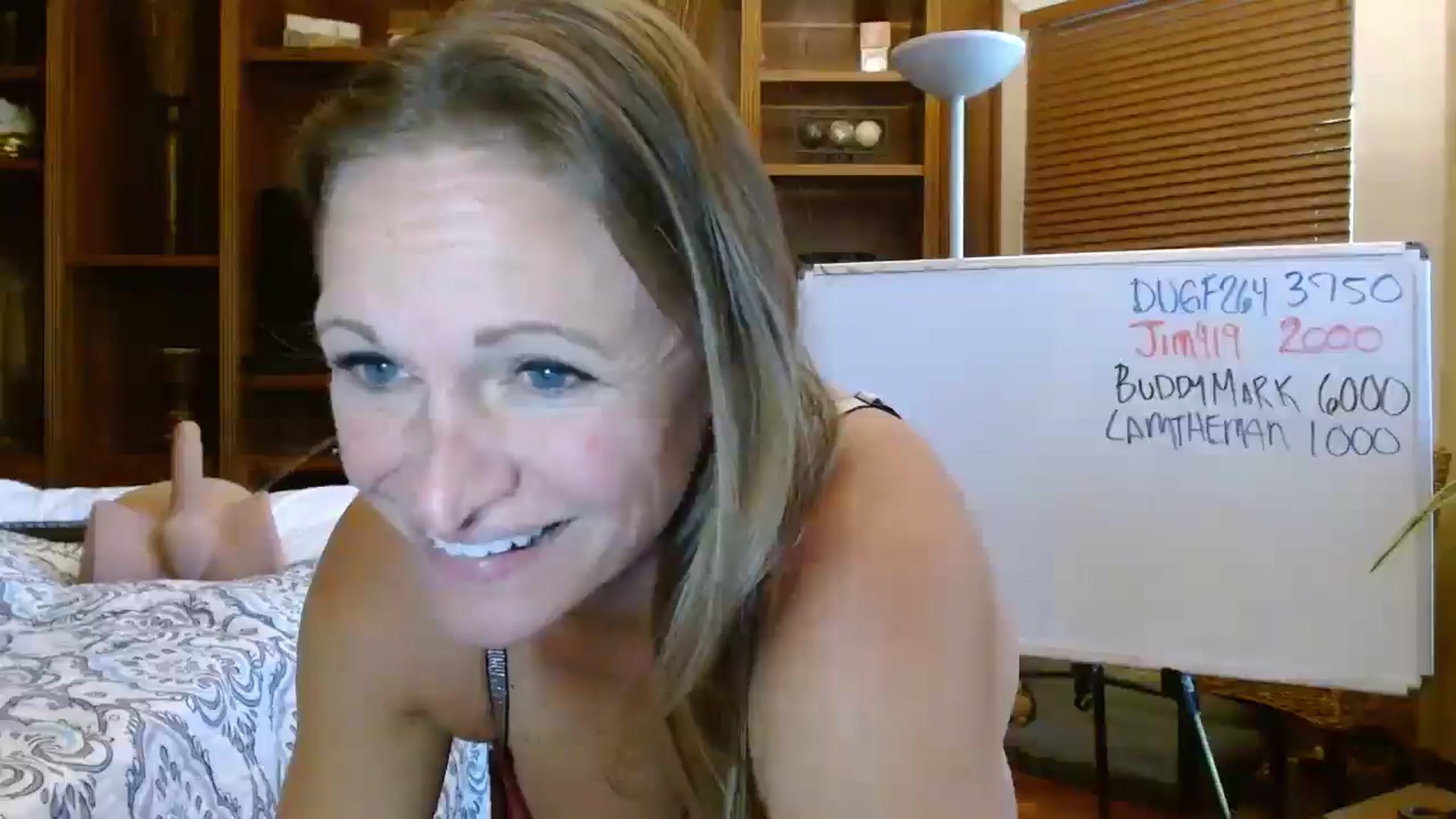 Gallery image thumbnail from Autumn_Blonde's myfreecams stream on, 05/04/2026, 13:33 image 15 of 20