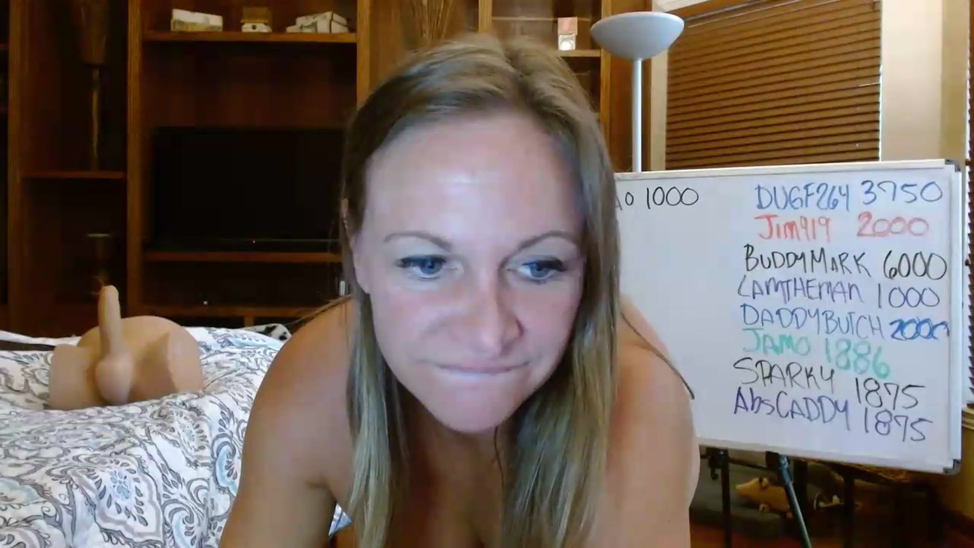 Gallery image thumbnail from Autumn_Blonde's myfreecams stream on, 05/18/2026, 13:13 image 9 of 20
