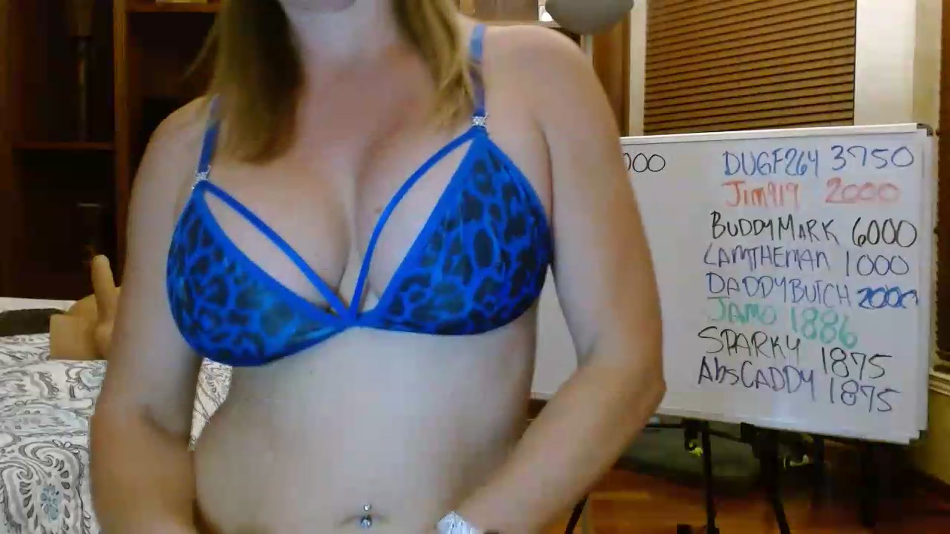 Gallery image thumbnail from Autumn_Blonde's myfreecams stream on, 05/19/2026, 13:39 image 10 of 20