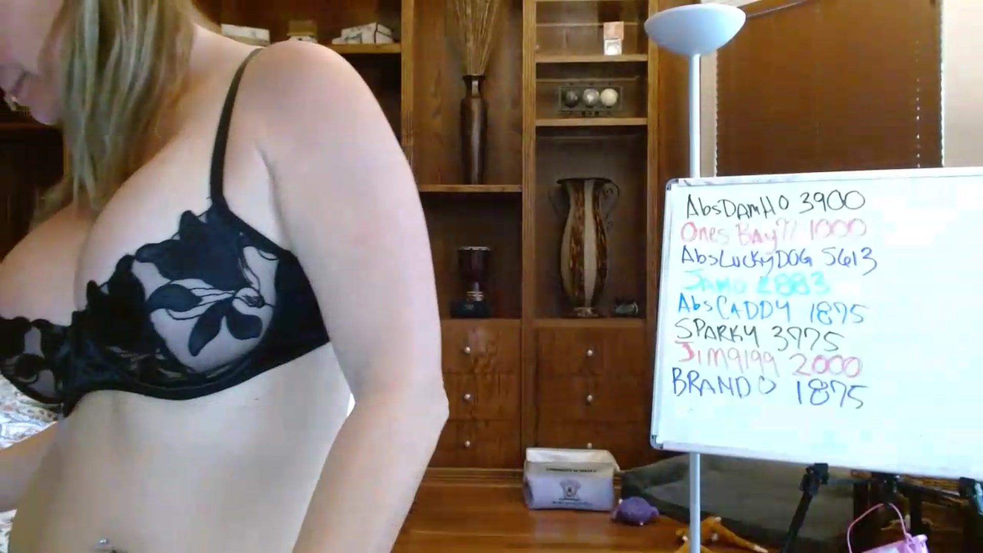 Gallery image thumbnail from Autumn_Blonde's myfreecams stream on, 06/03/2026, 13:27 image 10 of 20