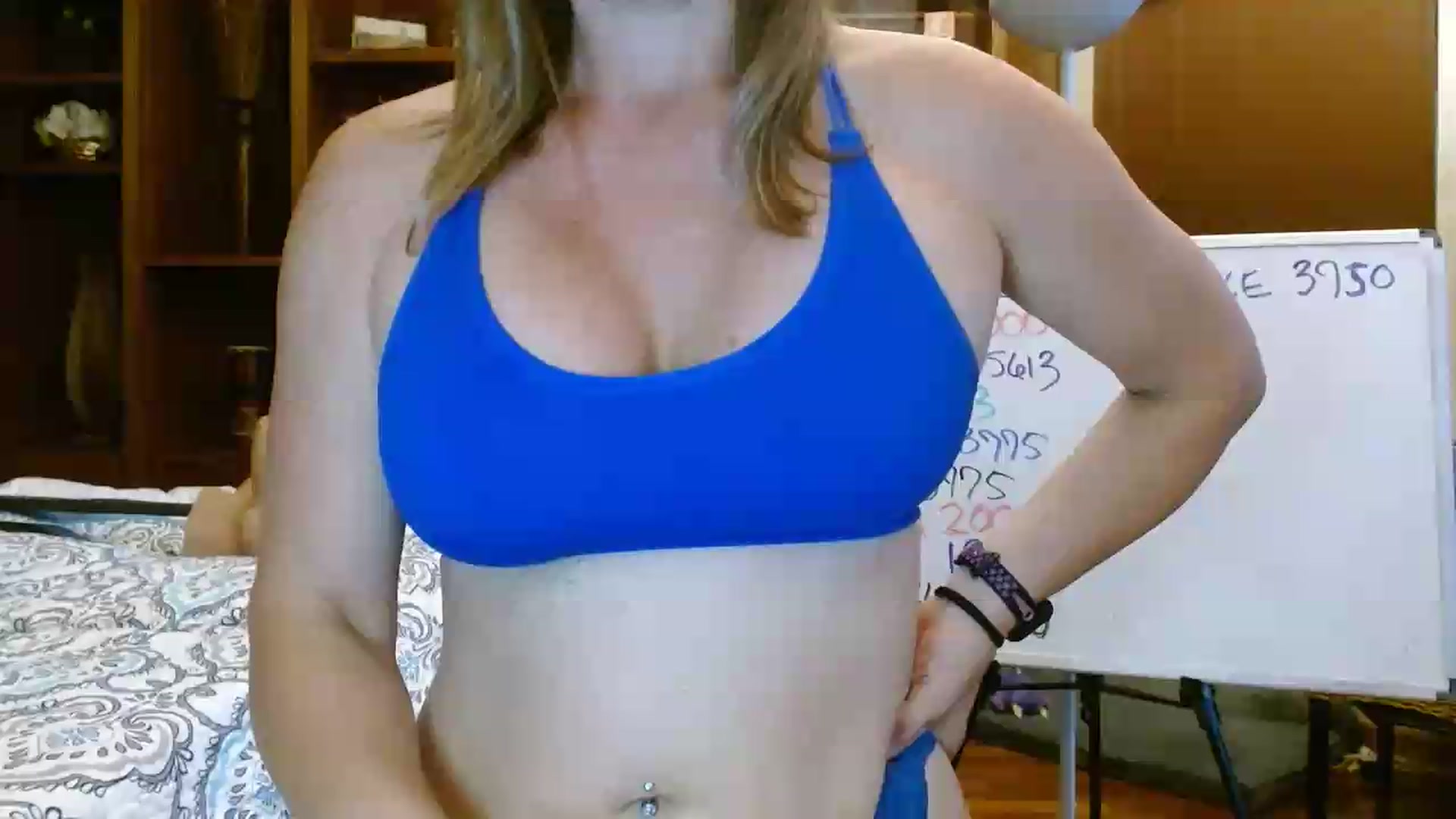 Gallery image thumbnail from Autumn_Blonde's myfreecams stream on, 06/12/2026, 12:12 image 1 of 20