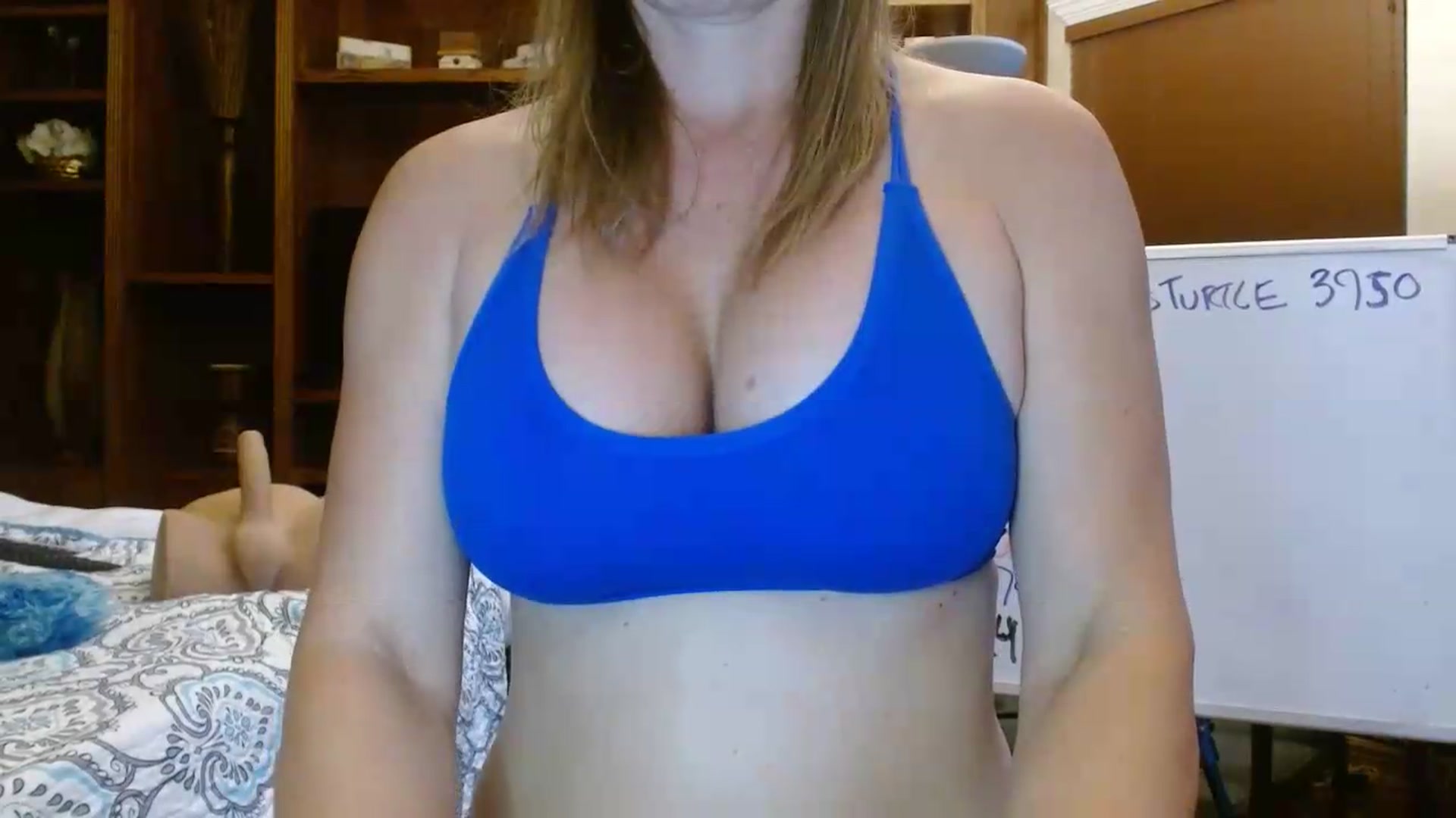 Gallery image thumbnail from Autumn_Blonde's myfreecams stream on, 06/22/2026, 11:36 image 18 of 20