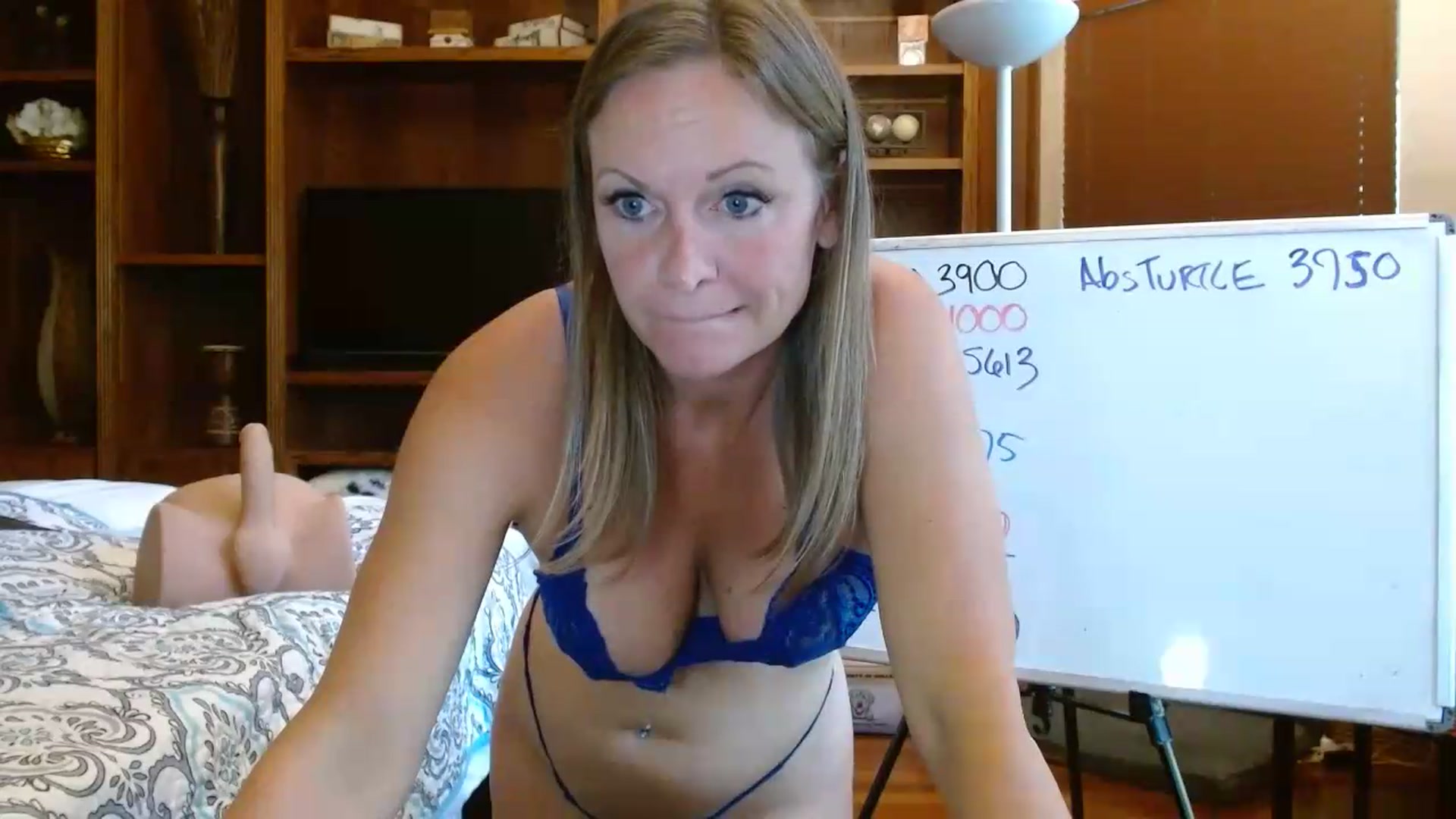 Gallery image thumbnail from Autumn_Blonde's myfreecams stream on, 06/26/2026, 14:28 image 6 of 20