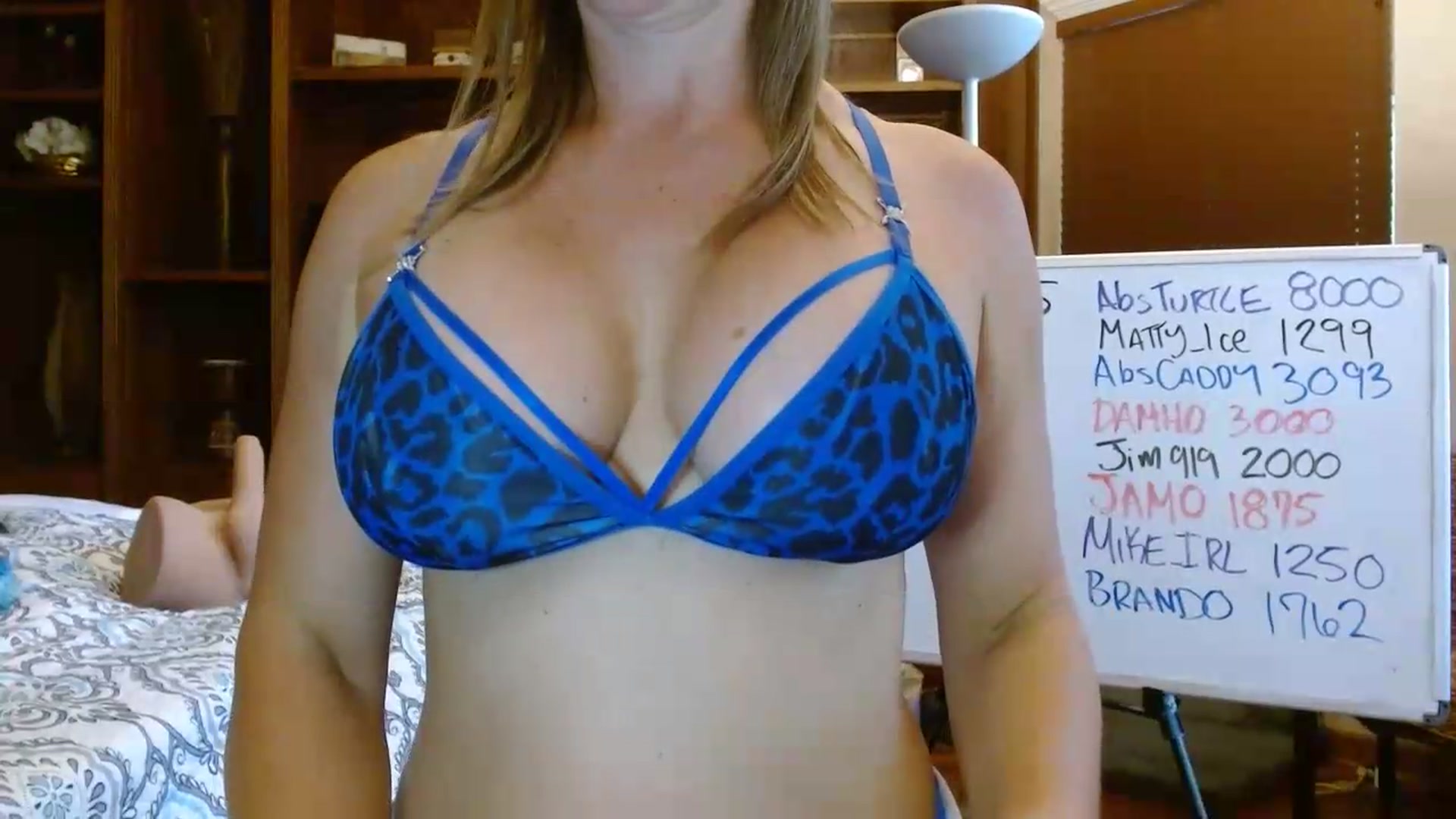 Gallery image thumbnail from Autumn_Blonde's myfreecams stream on, 07/16/2026, 14:29 image 17 of 20