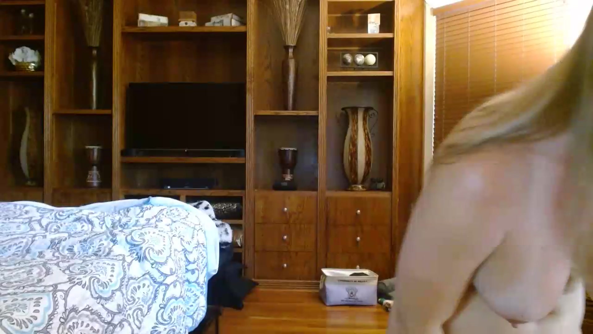 Gallery image thumbnail from Autumn_Blonde's myfreecams stream on, 07/22/2026, 15:07 image 5 of 20