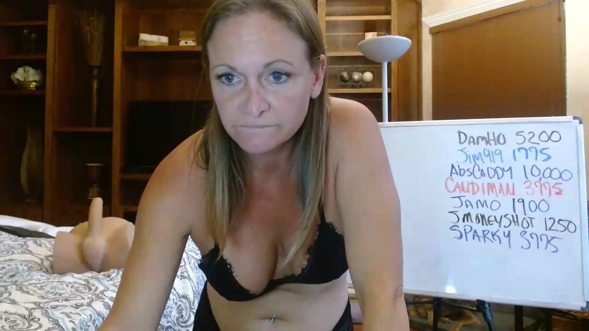 Gallery image thumbnail from Autumn_Blonde's myfreecams stream on, 09/03/2026, 14:11 image 19 of 20