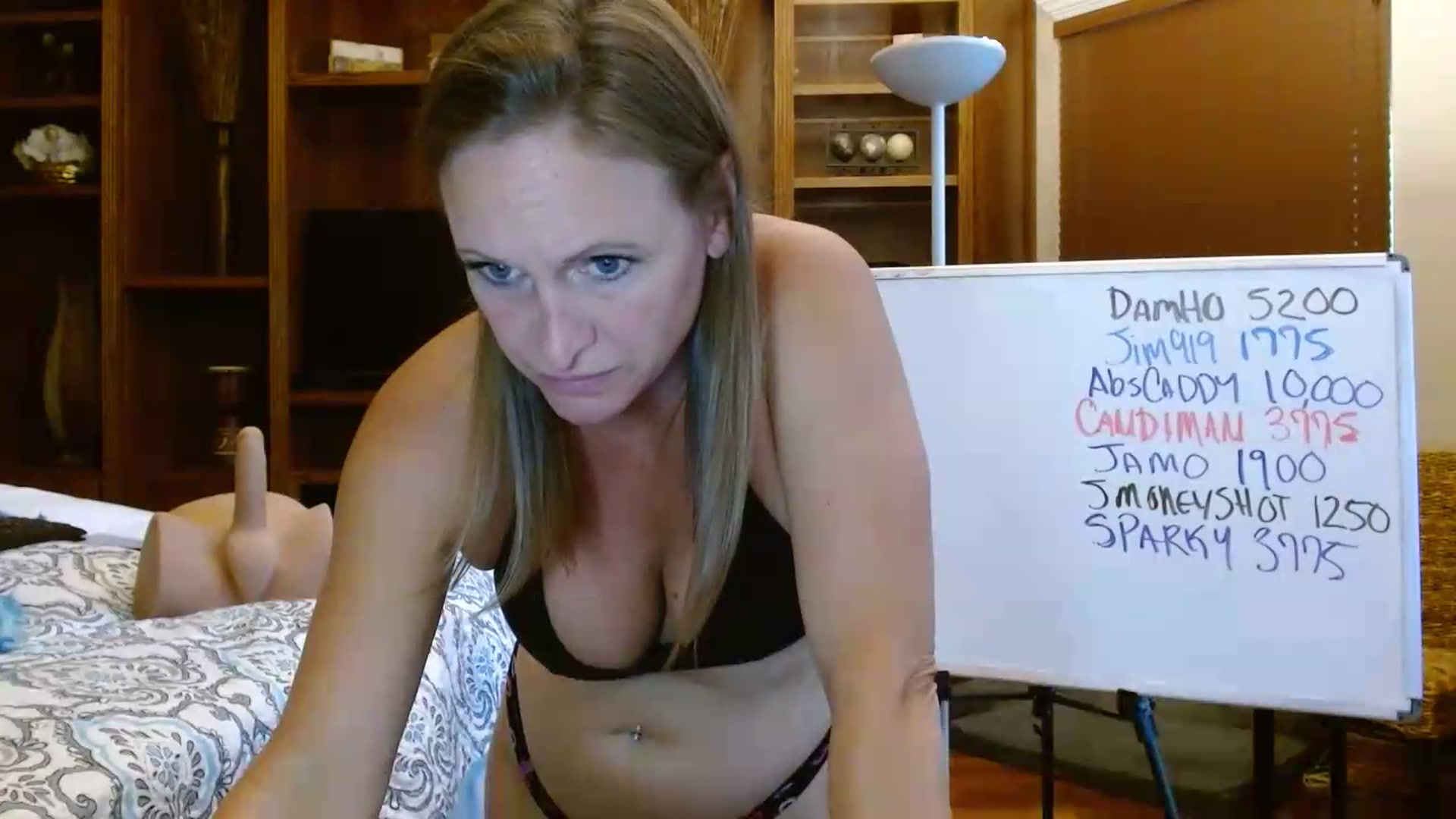 Gallery image thumbnail from Autumn_Blonde's myfreecams stream on, 09/04/2026, 13:38 image 12 of 20