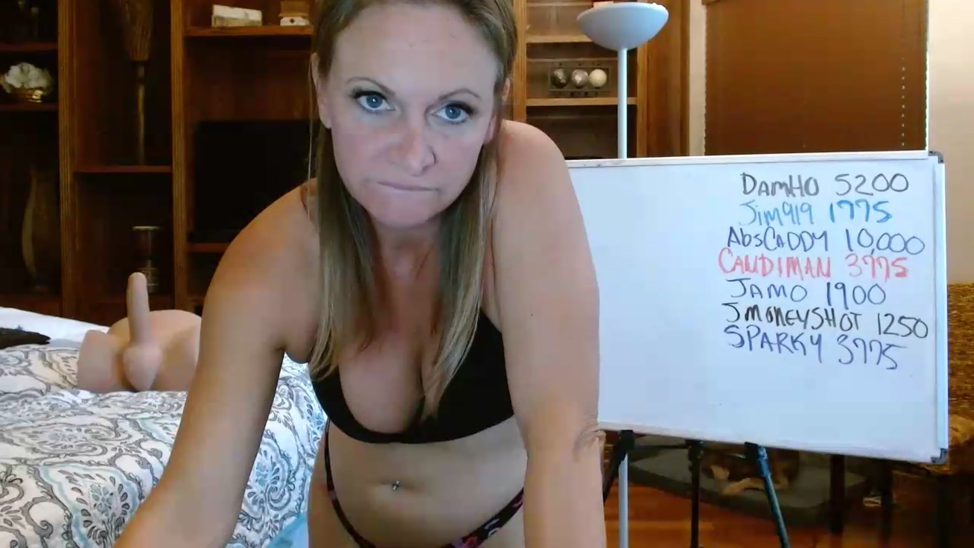 Gallery image thumbnail from Autumn_Blonde's myfreecams stream on, 09/04/2026, 13:38 image 16 of 20