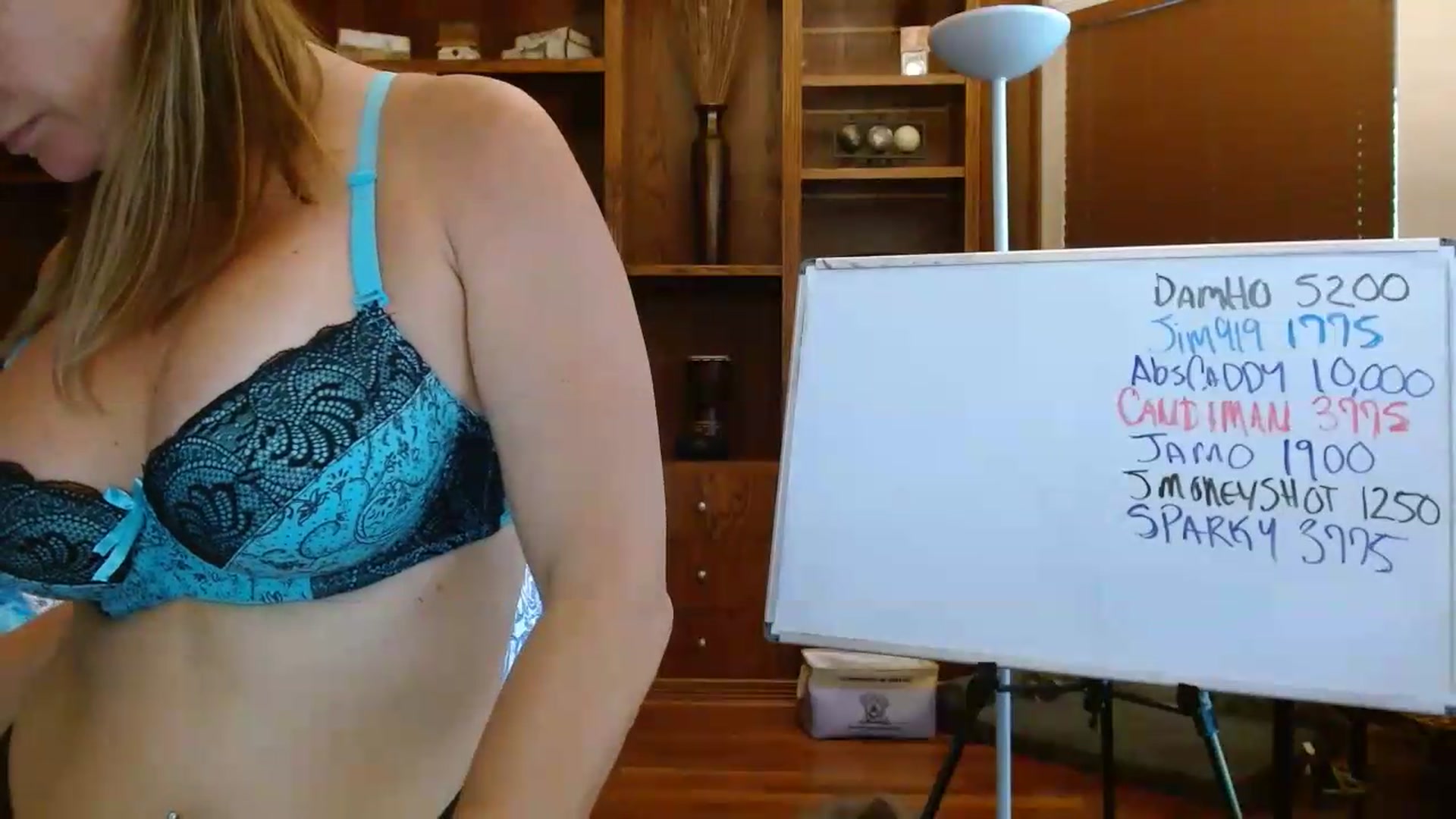 Gallery image thumbnail from Autumn_Blonde's myfreecams stream on, 09/08/2026, 14:45 image 10 of 20