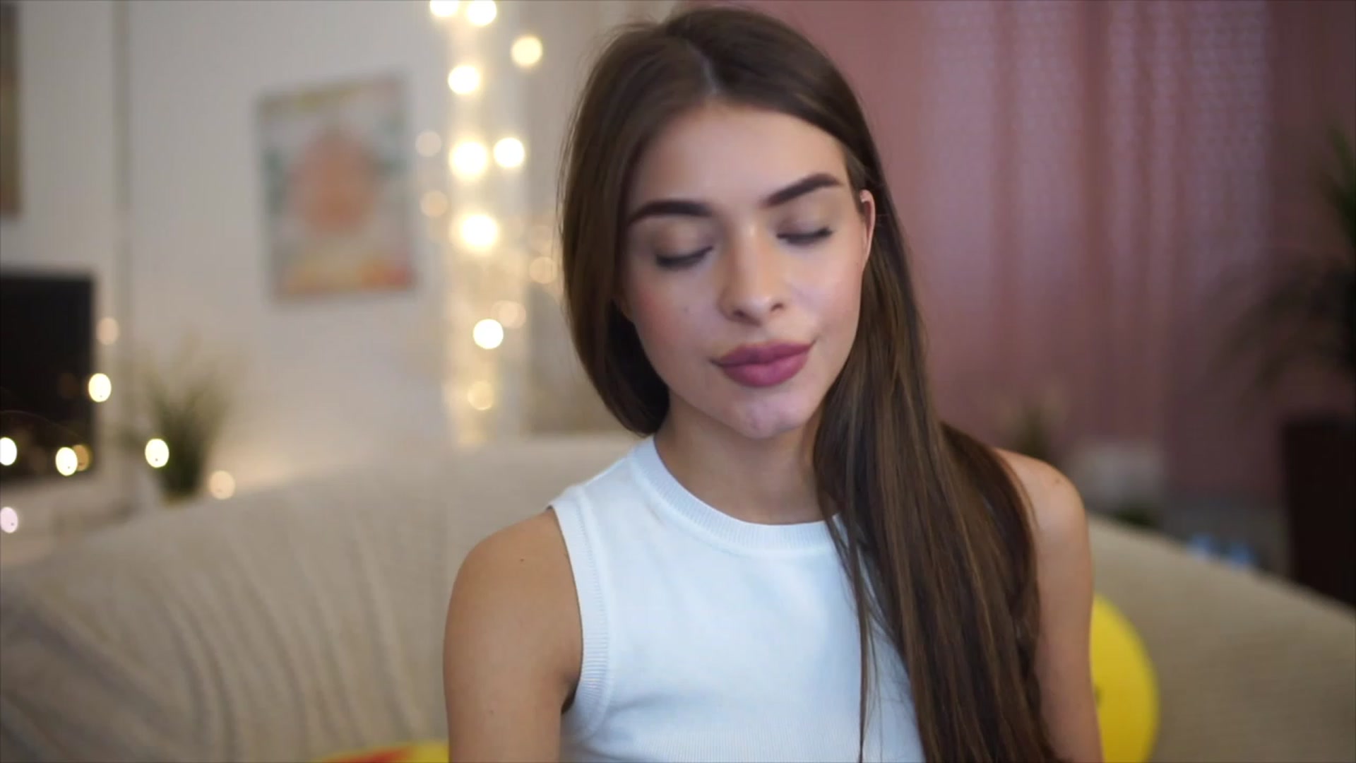 Gallery image thumbnail from Autumn_Falls's myfreecams stream on, 04/03/2023, 14:26 image 12 of 20