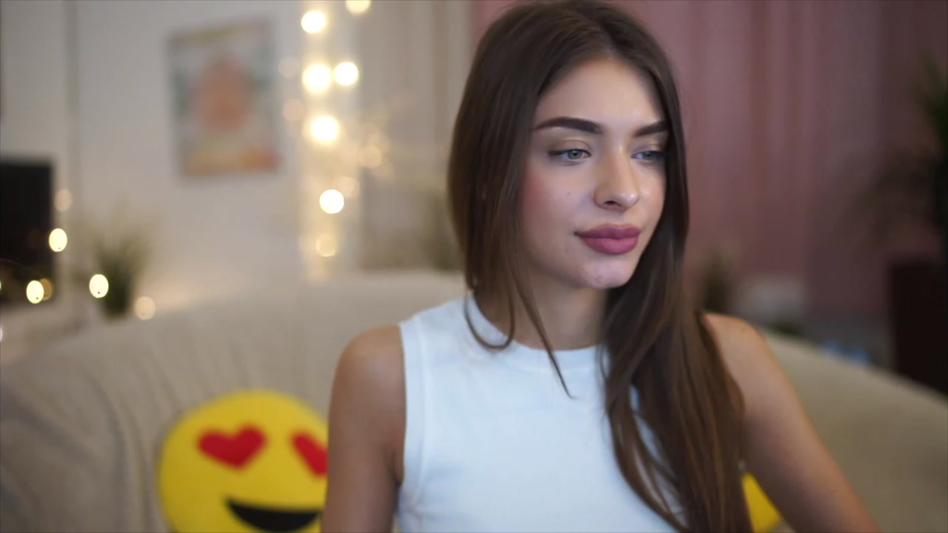 Gallery image thumbnail from Autumn_Falls's myfreecams stream on, 04/03/2023, 15:06 image 18 of 20