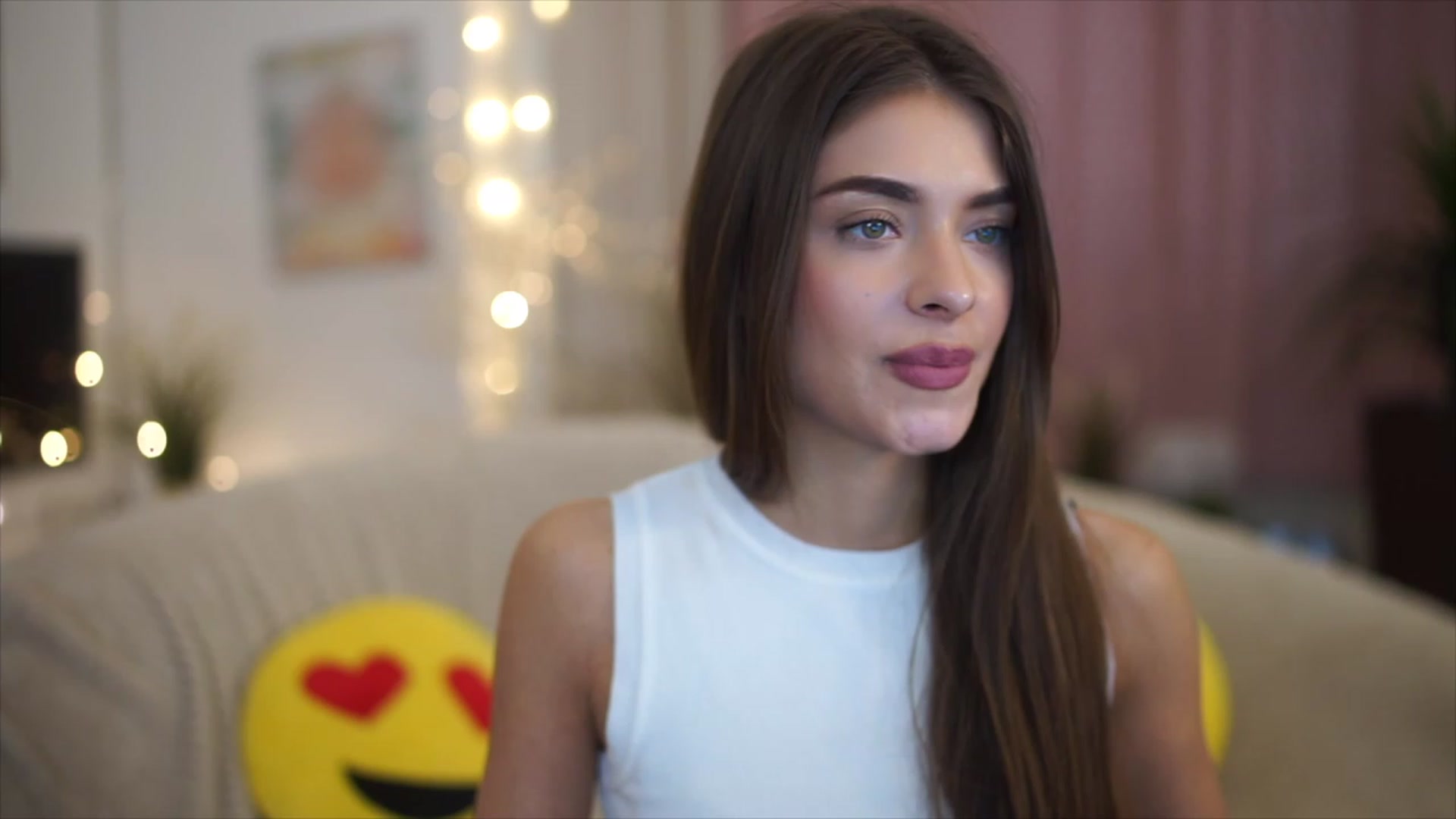 Gallery image thumbnail from Autumn_Falls's myfreecams stream on, 04/03/2023, 15:06 image 5 of 20