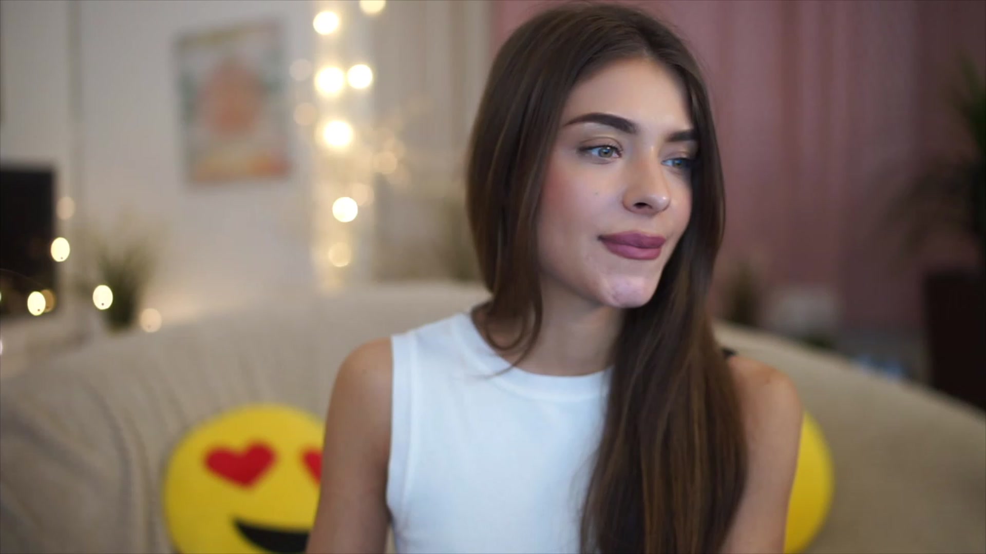Gallery image thumbnail from Autumn_Falls's myfreecams stream on, 04/03/2023, 15:06 image 11 of 20