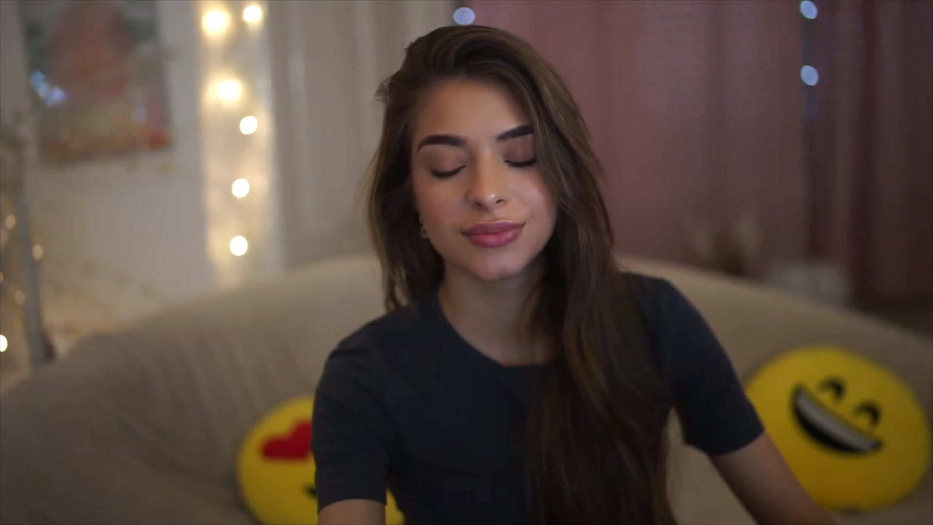 Gallery image thumbnail from Autumn_Falls's myfreecams stream on, 05/03/2023, 13:48 image 4 of 20