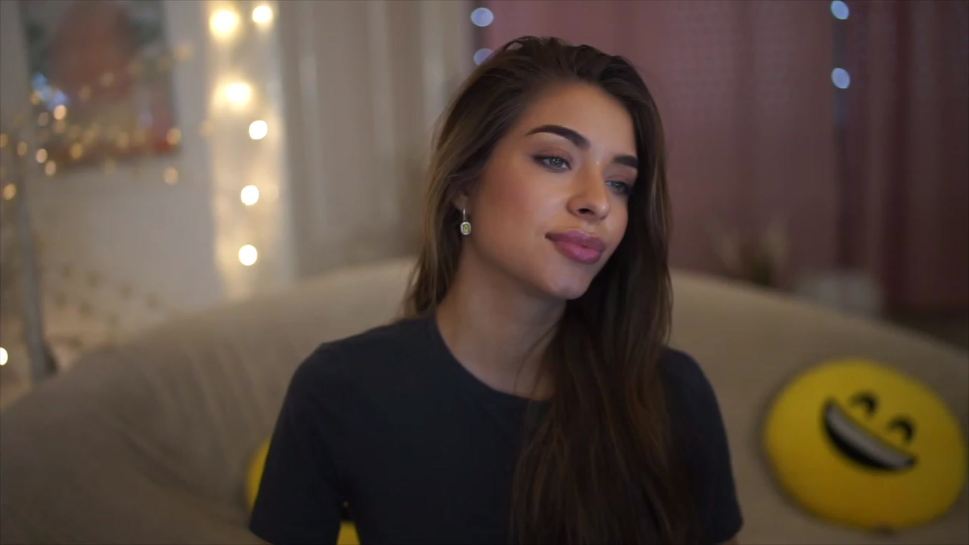 Gallery image thumbnail from Autumn_Falls's myfreecams stream on, 05/03/2023, 13:48 image 5 of 20