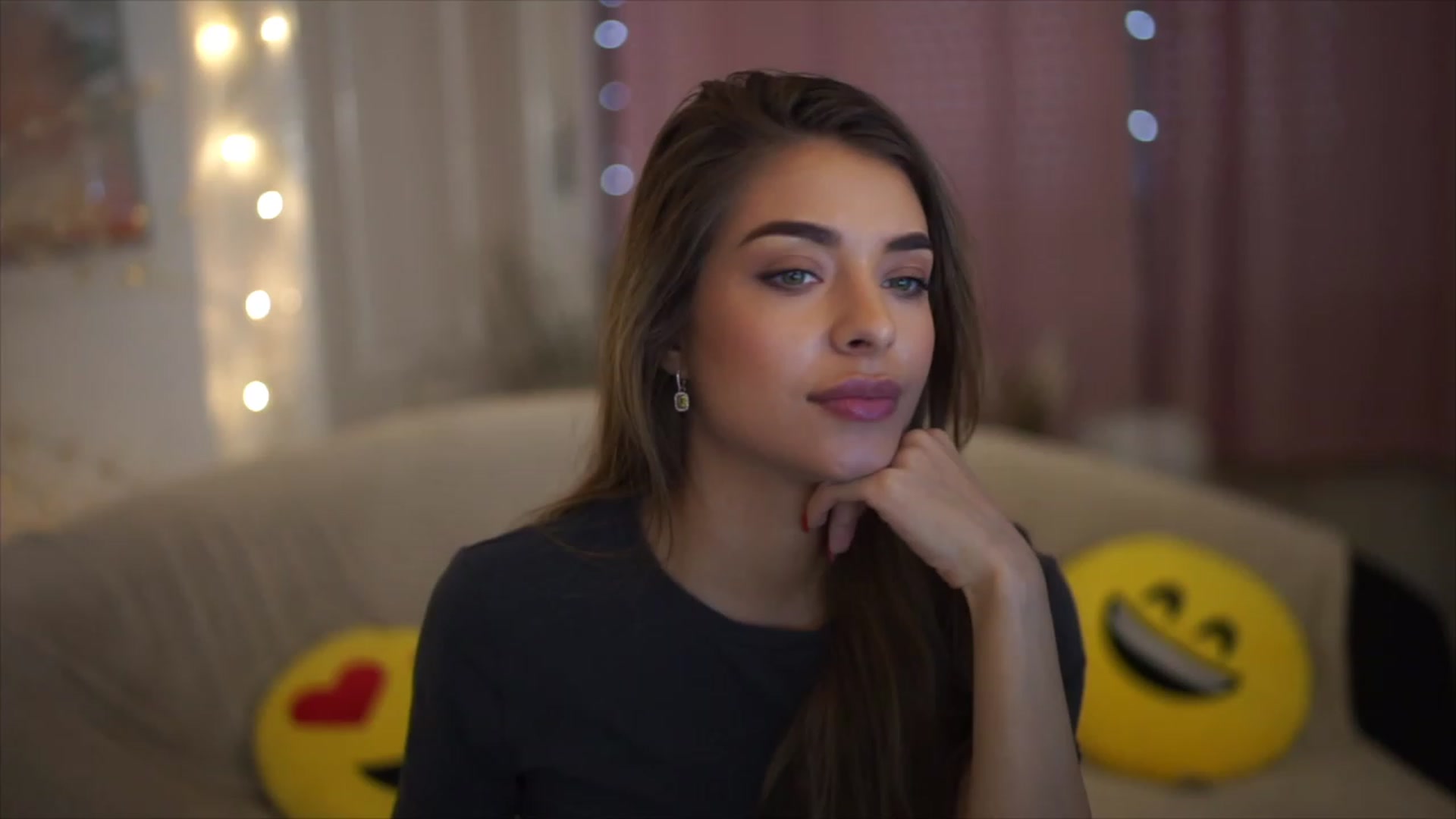 Gallery image thumbnail from Autumn_Falls's myfreecams stream on, 05/03/2023, 13:48 image 15 of 20