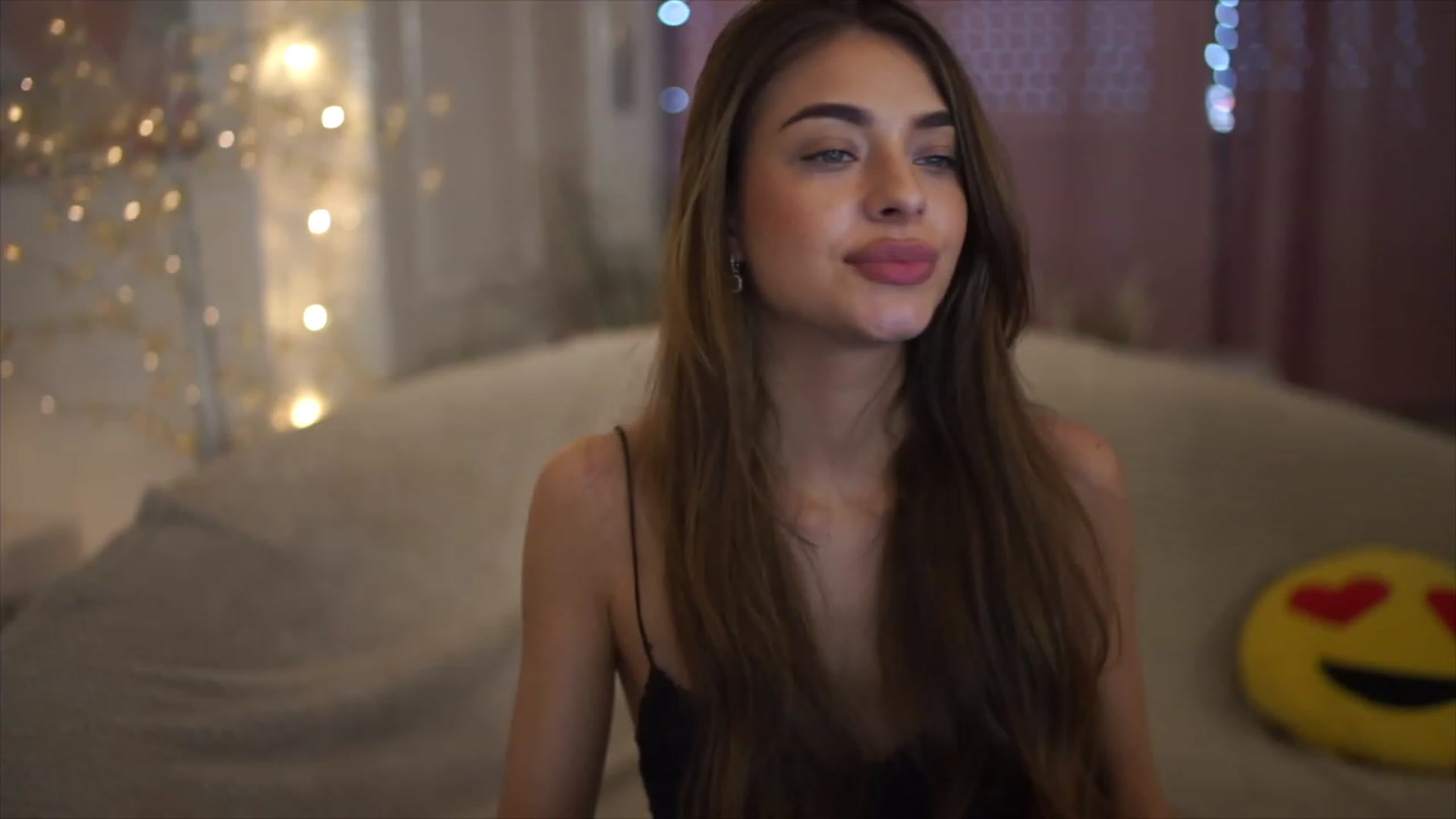 Gallery image thumbnail from Autumn_Falls's myfreecams stream on, 05/08/2023, 13:42 image 20 of 20
