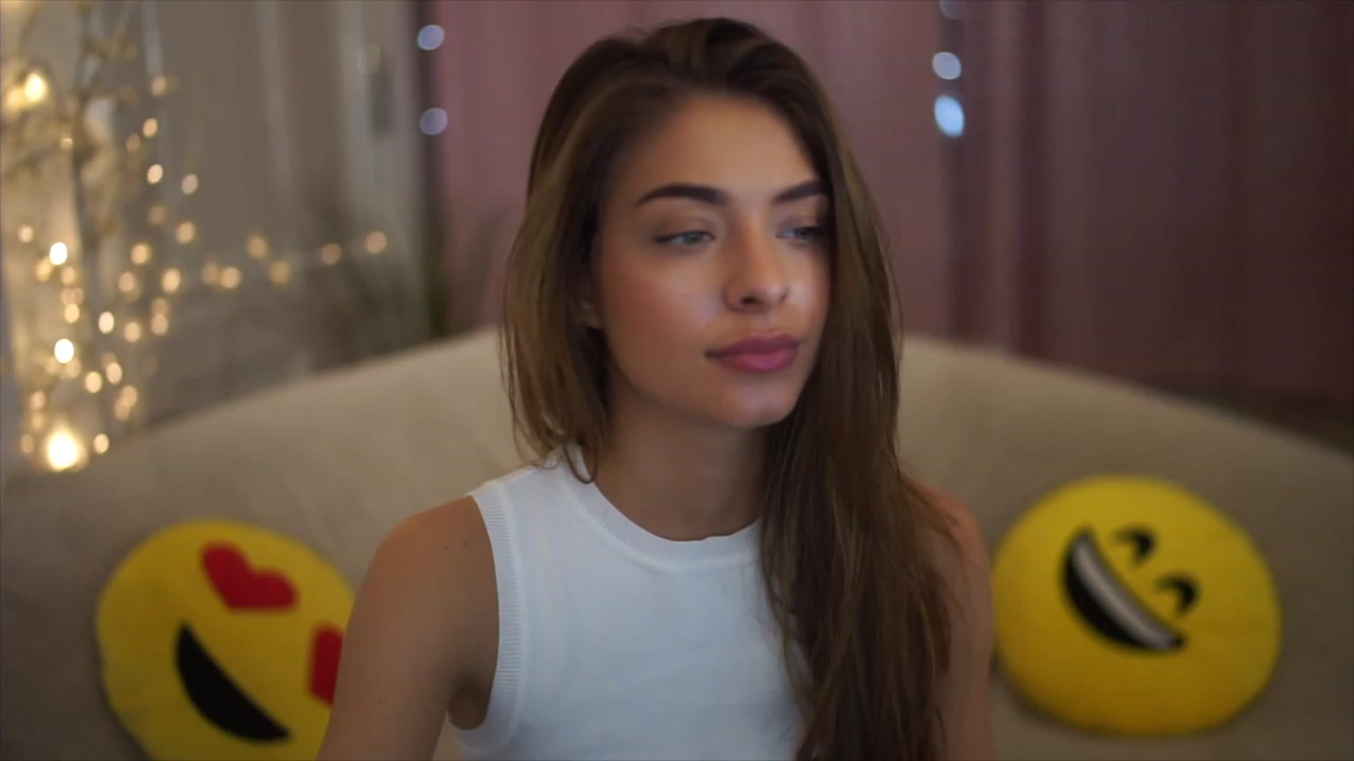 Gallery image thumbnail from Autumn_Falls's myfreecams stream on, 05/15/2023, 15:24 image 6 of 20