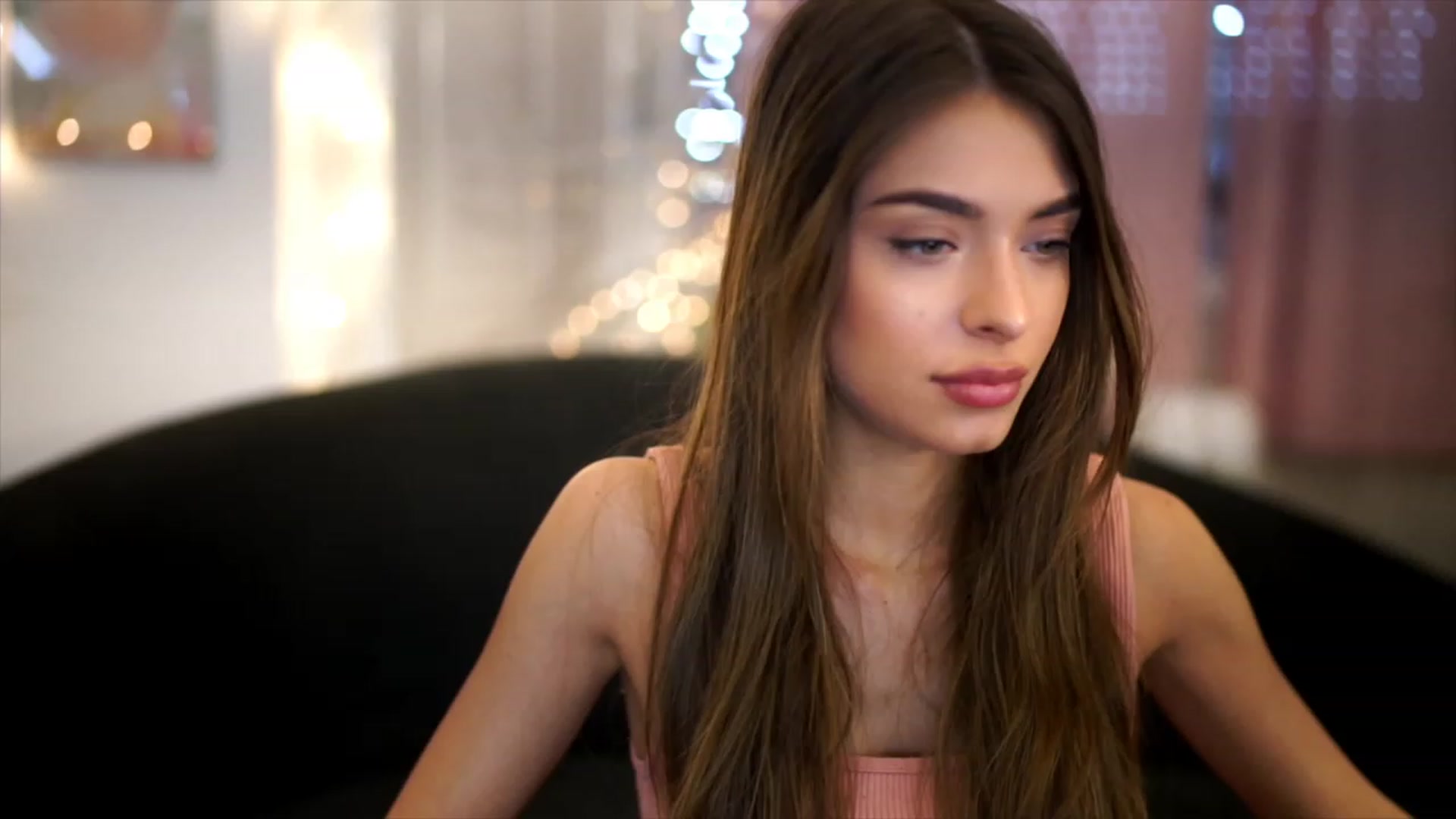 Gallery image thumbnail from Autumn_Falls's myfreecams stream on, 06/03/2023, 13:31 image 15 of 20