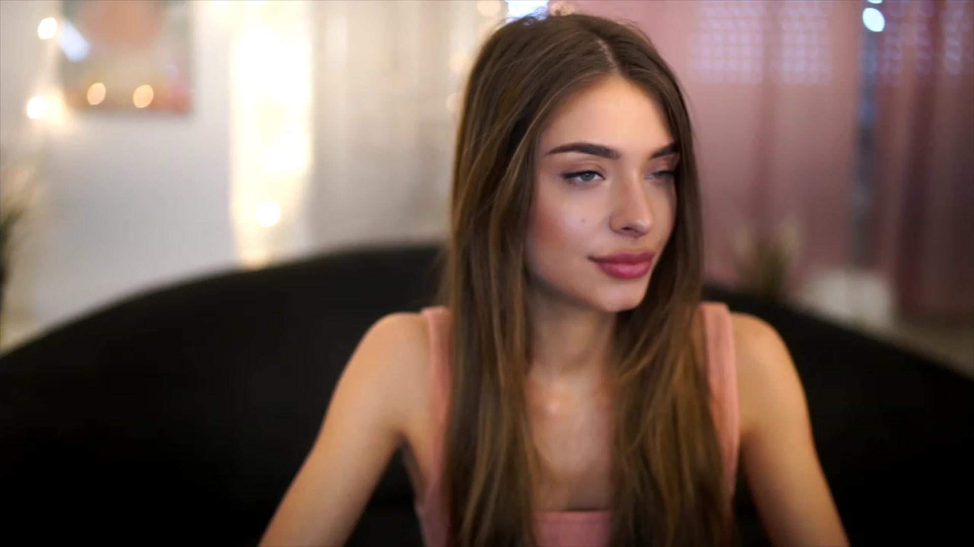 Gallery image thumbnail from Autumn_Falls's myfreecams stream on, 06/03/2023, 13:56 image 8 of 20