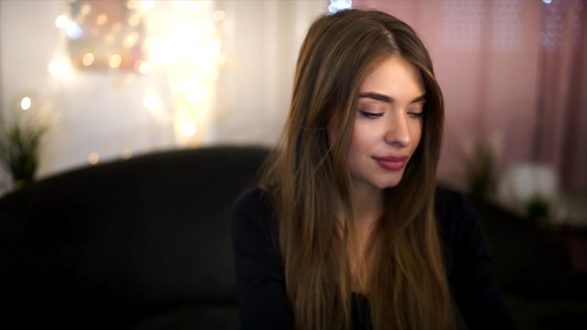 Gallery image thumbnail from Autumn_Falls's myfreecams stream on, 06/04/2023, 14:33 image 17 of 20