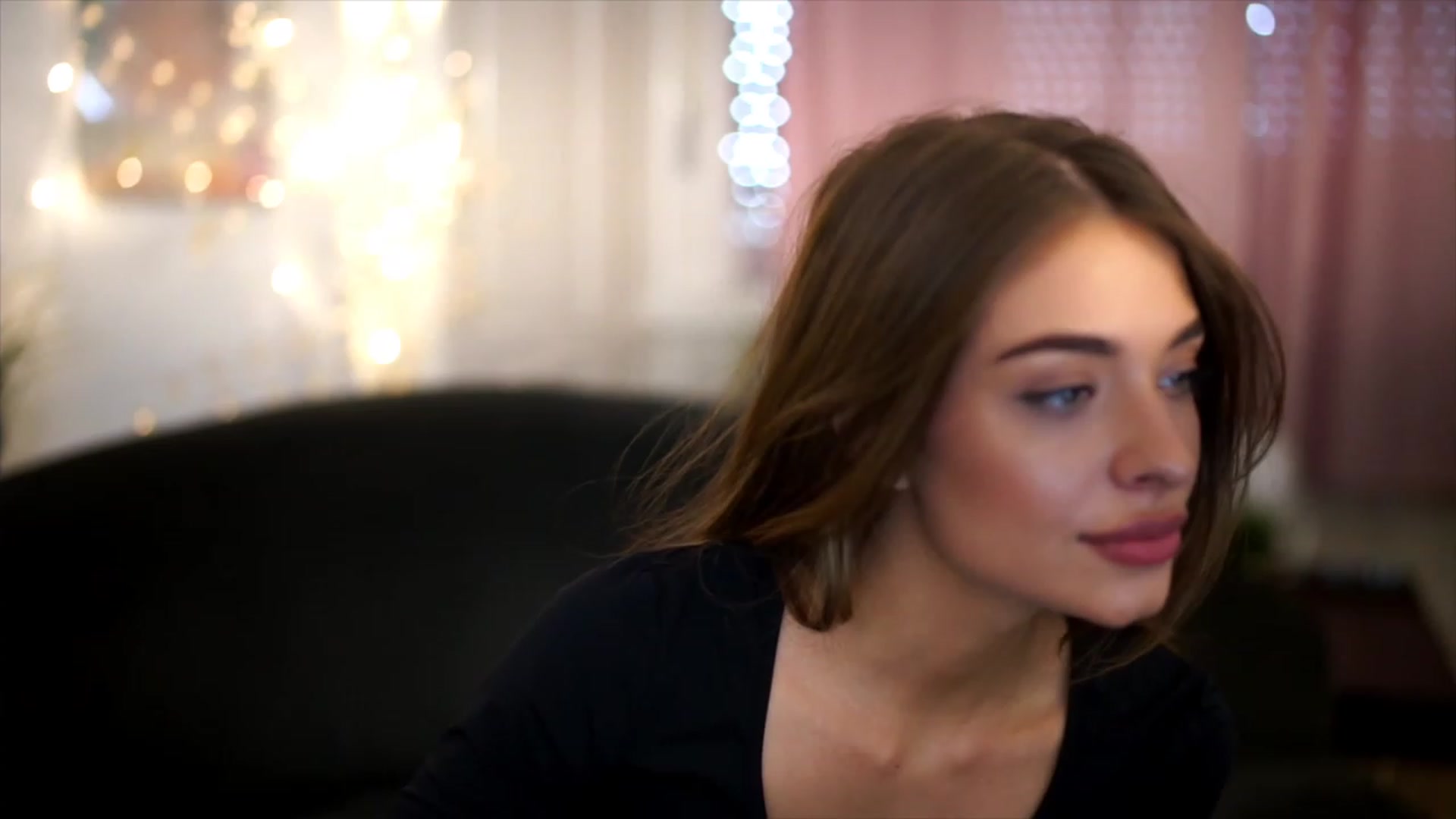 Gallery image thumbnail from Autumn_Falls's myfreecams stream on, 06/04/2023, 14:33 image 1 of 20