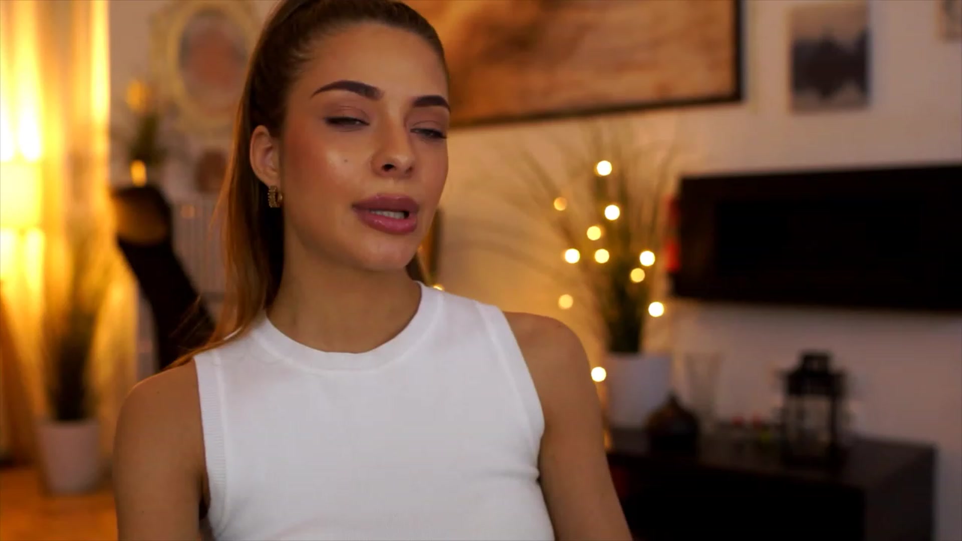 Gallery image thumbnail from Autumn_Falls's myfreecams stream on, 06/12/2023, 16:01 image 11 of 20