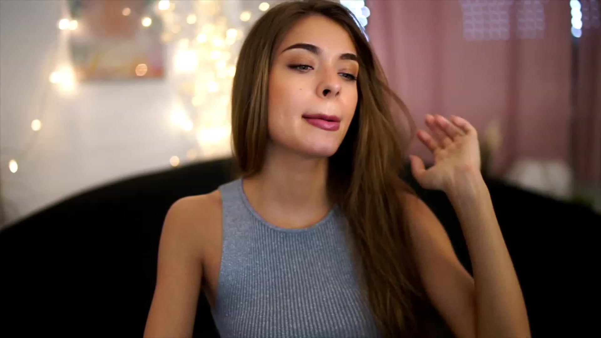 Gallery image thumbnail from Autumn_Falls's myfreecams stream on, 06/19/2023, 13:17 image 7 of 20
