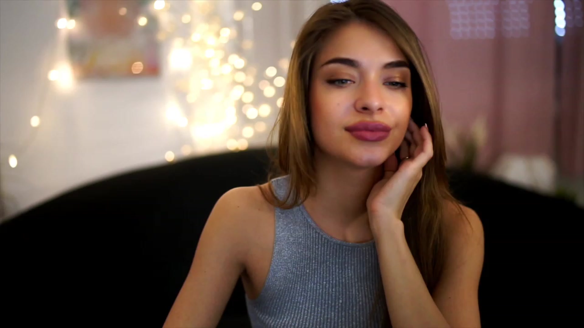 Gallery image thumbnail from Autumn_Falls's myfreecams stream on, 06/19/2023, 13:17 image 13 of 20