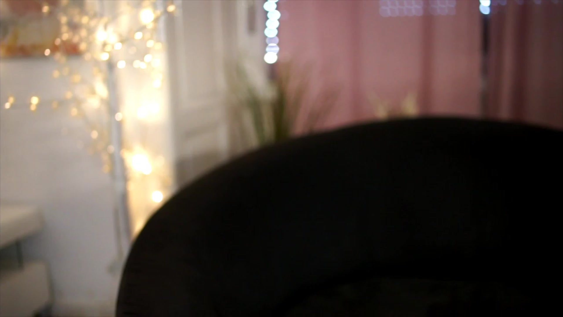Gallery image thumbnail from Autumn_Falls's myfreecams stream on, 06/20/2023, 15:29 image 7 of 20