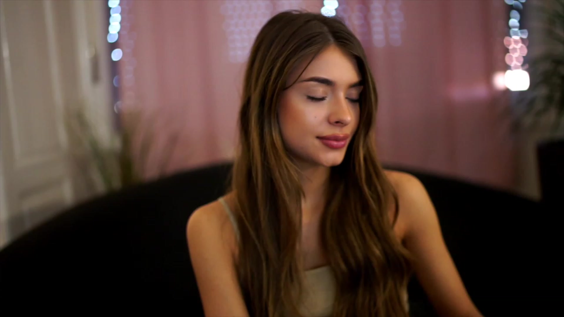 Gallery image thumbnail from Autumn_Falls's myfreecams stream on, 06/30/2023, 15:24 image 13 of 20
