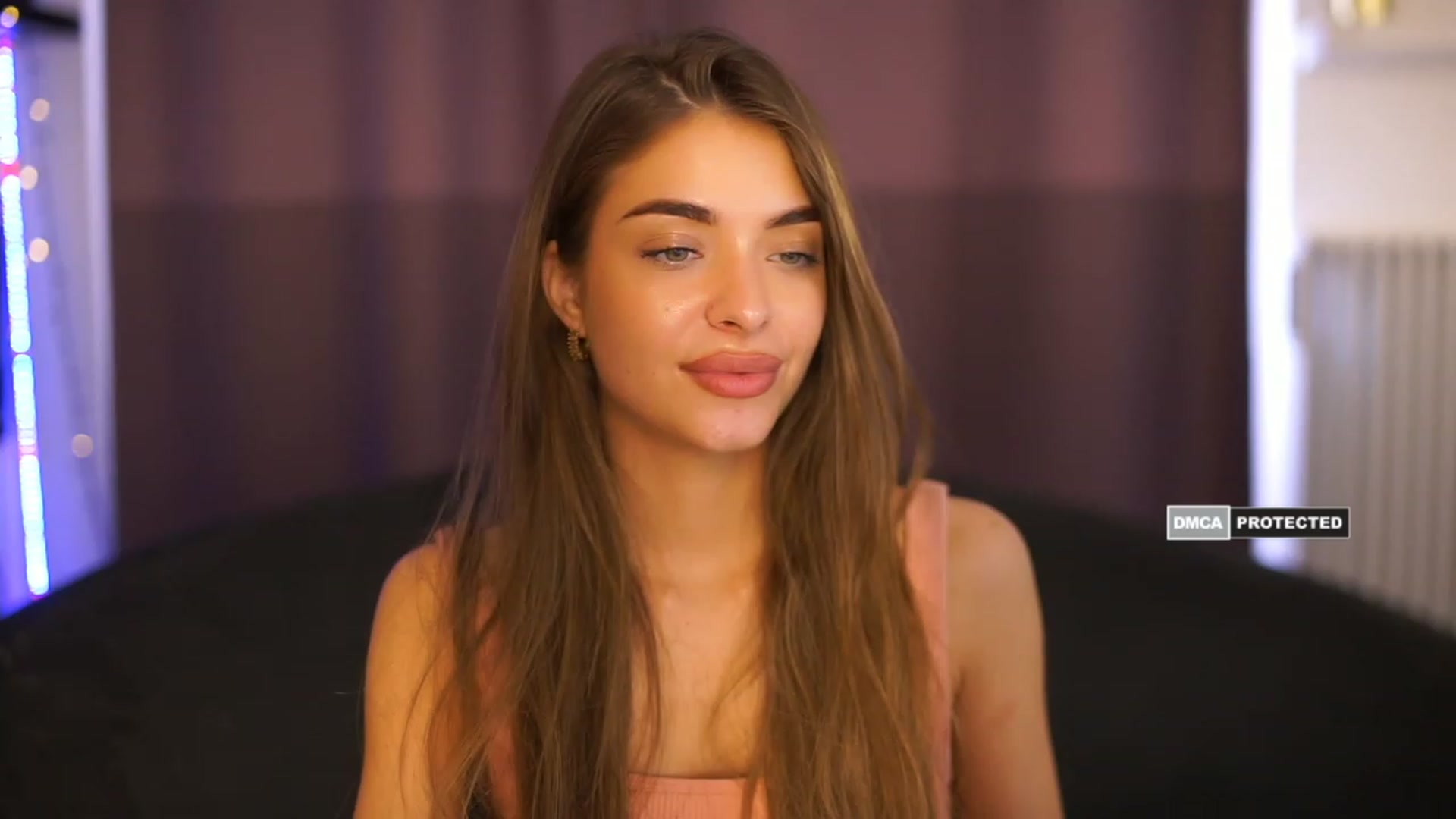 Gallery image thumbnail from Autumn_Falls's myfreecams stream on, 07/10/2023, 11:34 image 9 of 20