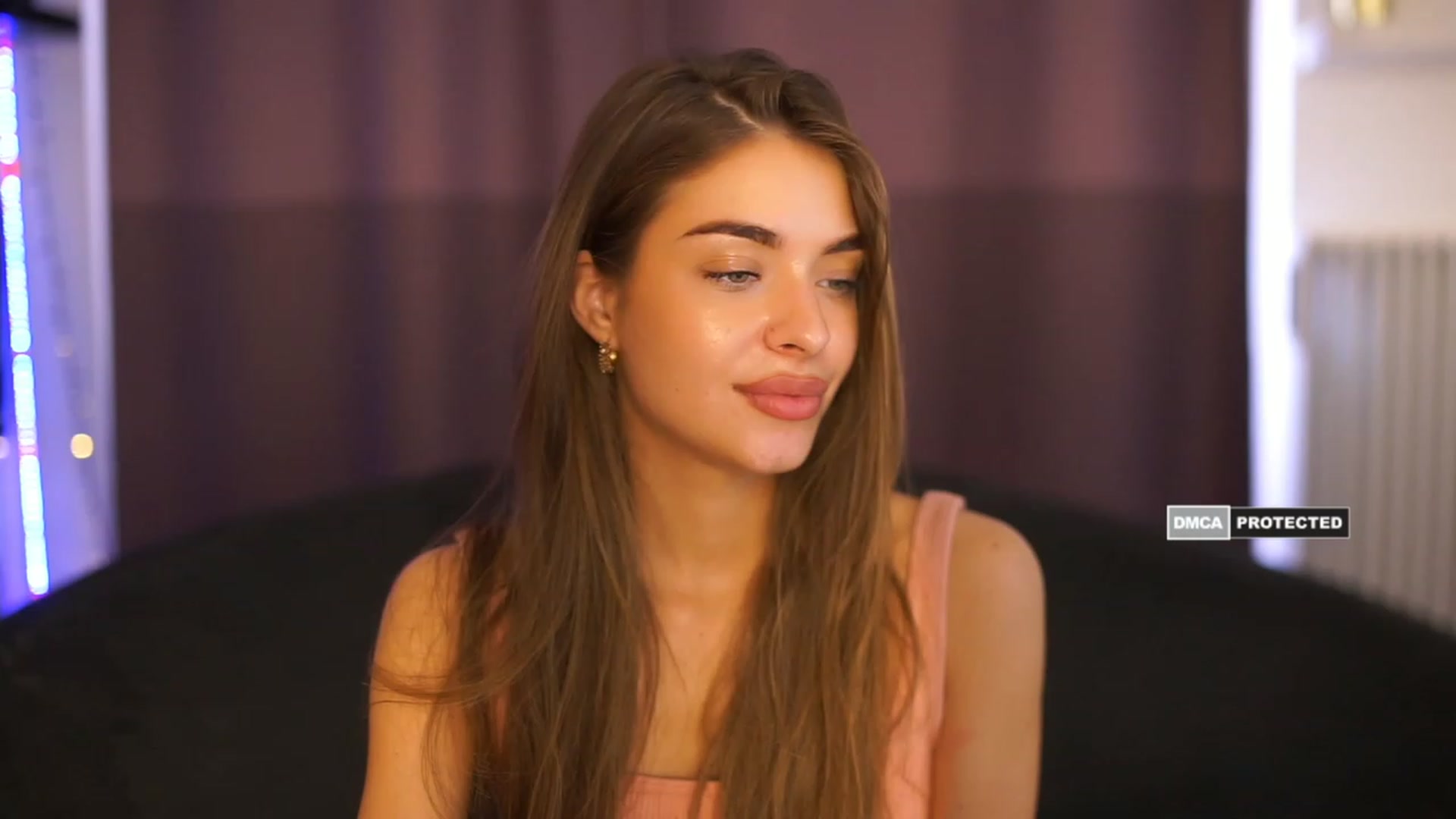 Gallery image thumbnail from Autumn_Falls's myfreecams stream on, 07/10/2023, 11:34 image 6 of 20