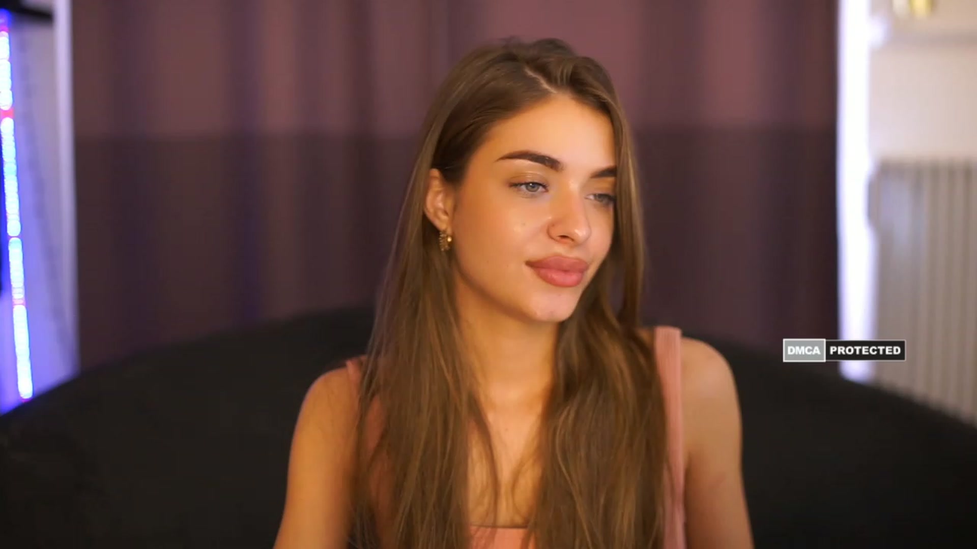 Gallery image thumbnail from Autumn_Falls's myfreecams stream on, 07/10/2023, 11:34 image 17 of 20