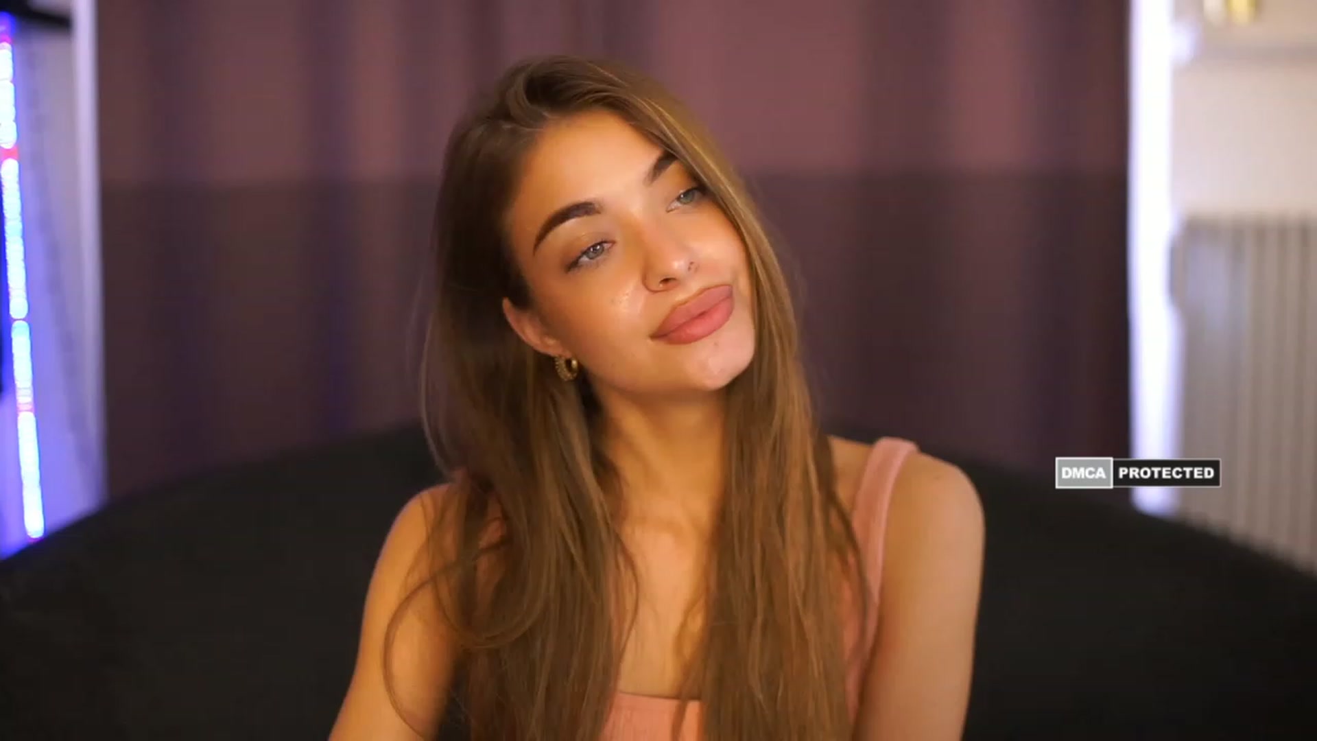 Gallery image thumbnail from Autumn_Falls's myfreecams stream on, 07/10/2023, 11:34 image 5 of 20