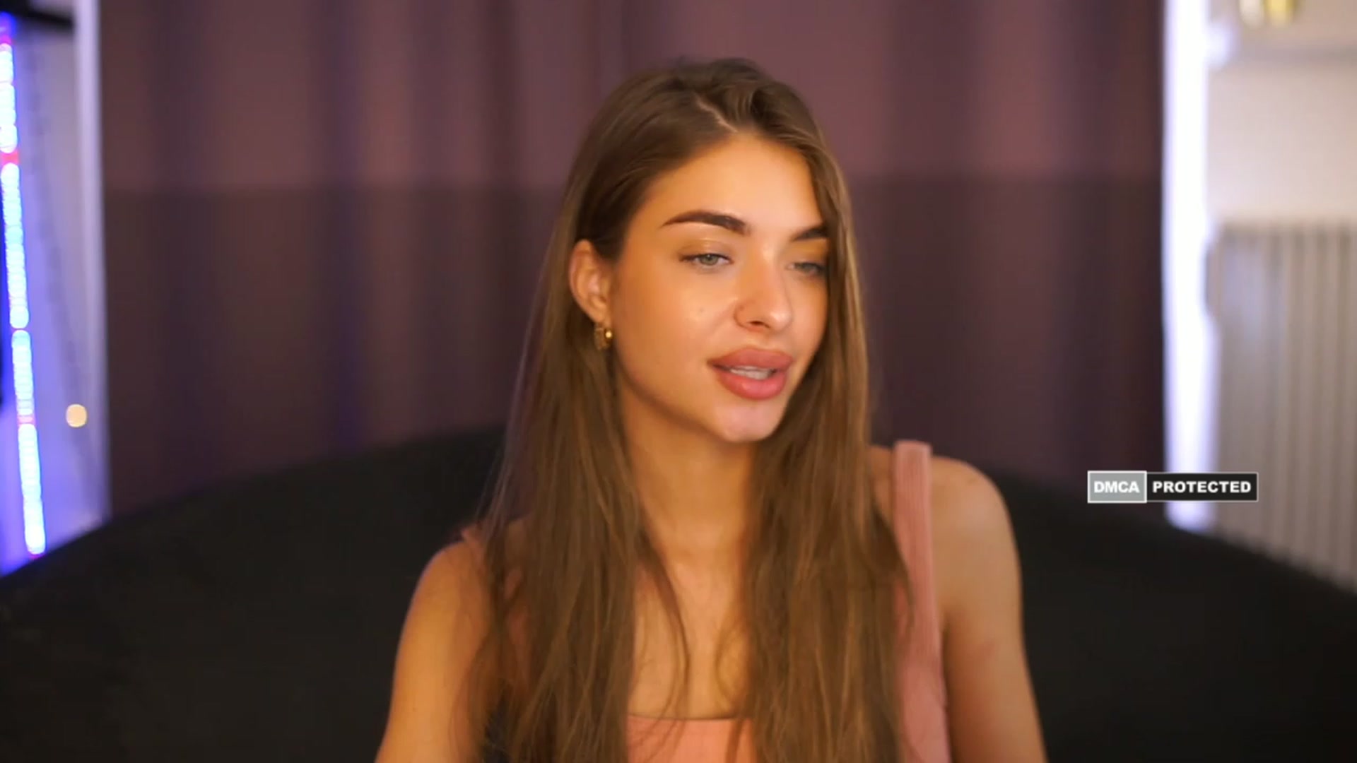 Gallery image thumbnail from Autumn_Falls's myfreecams stream on, 07/10/2023, 11:34 image 13 of 20
