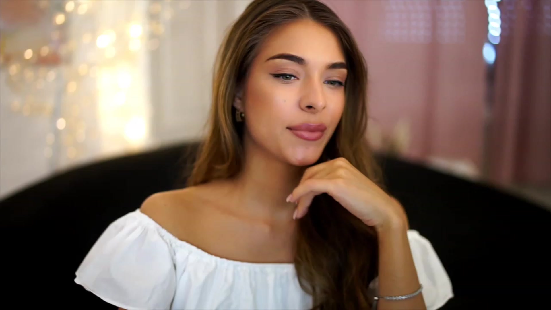 Gallery image thumbnail from Autumn_Falls's myfreecams stream on, 07/11/2023, 16:14 image 5 of 20