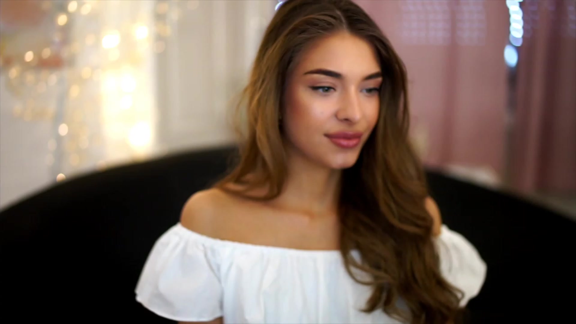 Gallery image thumbnail from Autumn_Falls's myfreecams stream on, 07/11/2023, 16:14 image 1 of 20