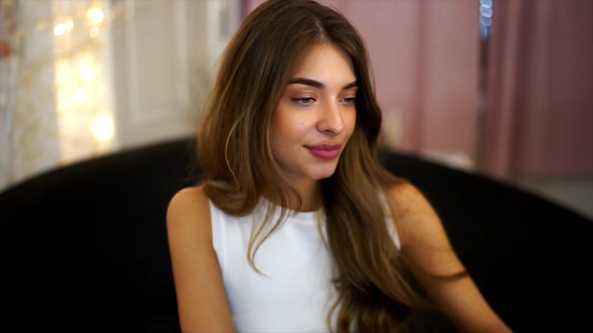 Gallery image thumbnail from Autumn_Falls's myfreecams stream on, 07/12/2023, 17:50 image 16 of 20