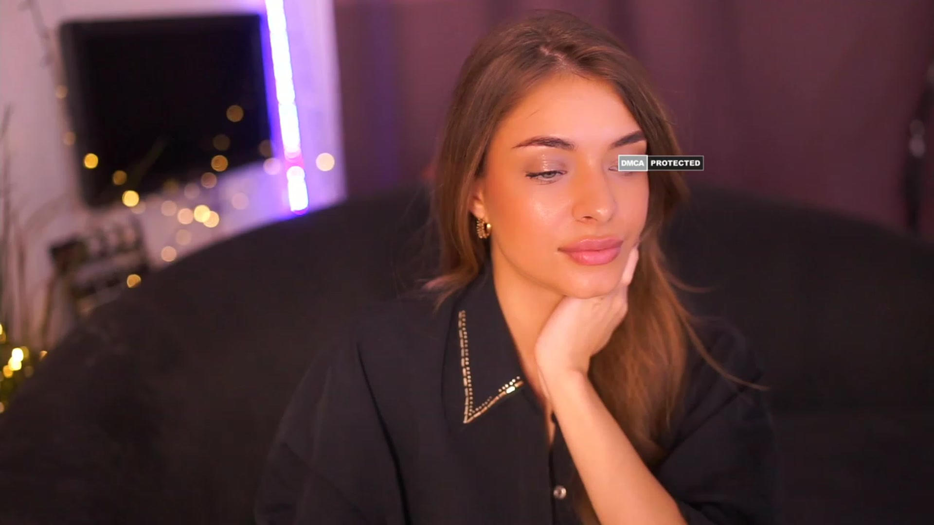 Gallery image thumbnail from Autumn_Falls's myfreecams stream on, 07/24/2023, 11:20 image 9 of 20