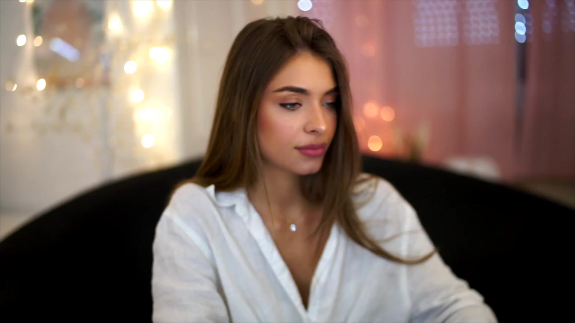 Gallery image thumbnail from Autumn_Falls's myfreecams stream on, 07/27/2023, 13:45 image 9 of 20
